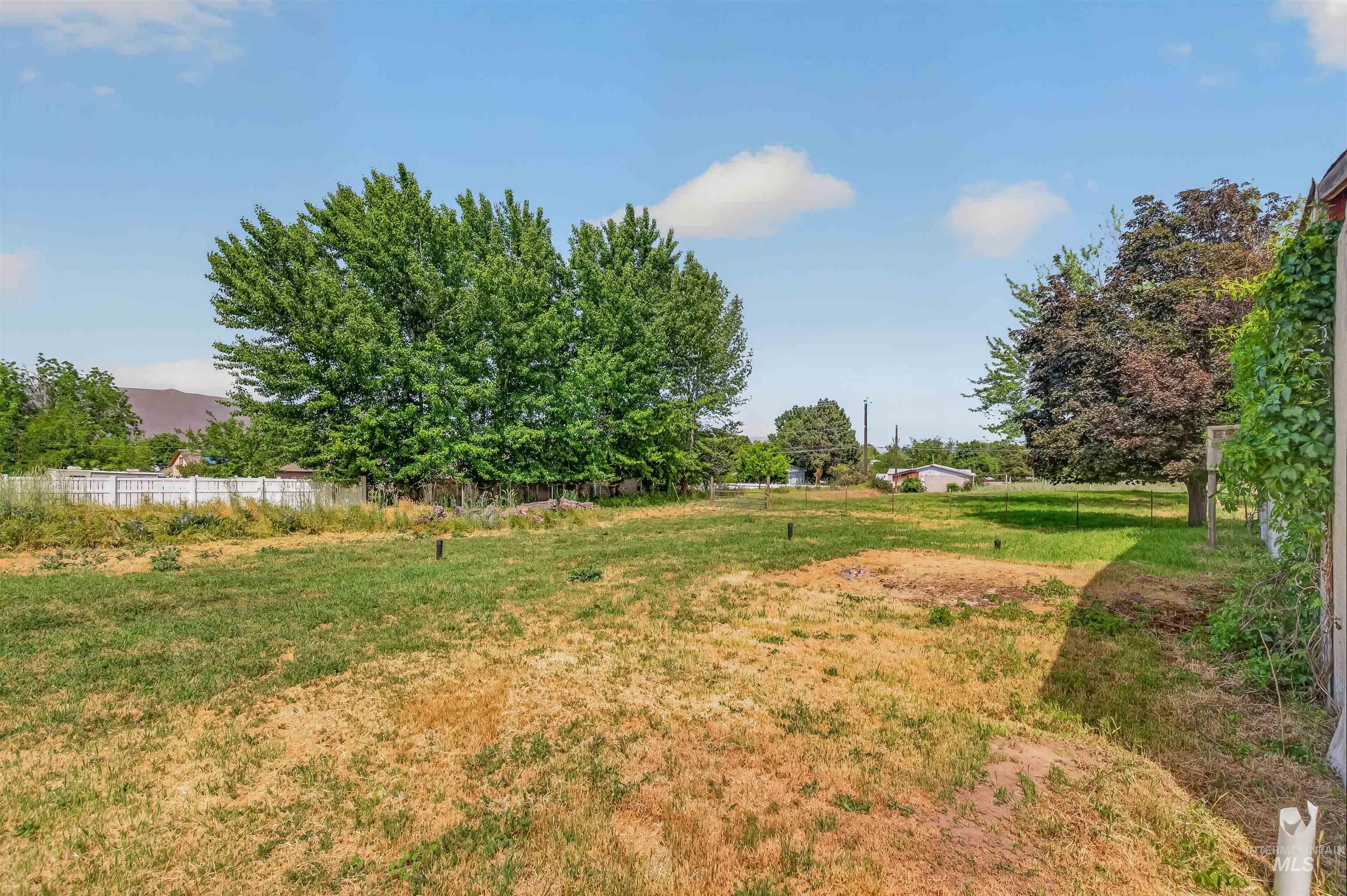2042 13th Street Property Photo 39