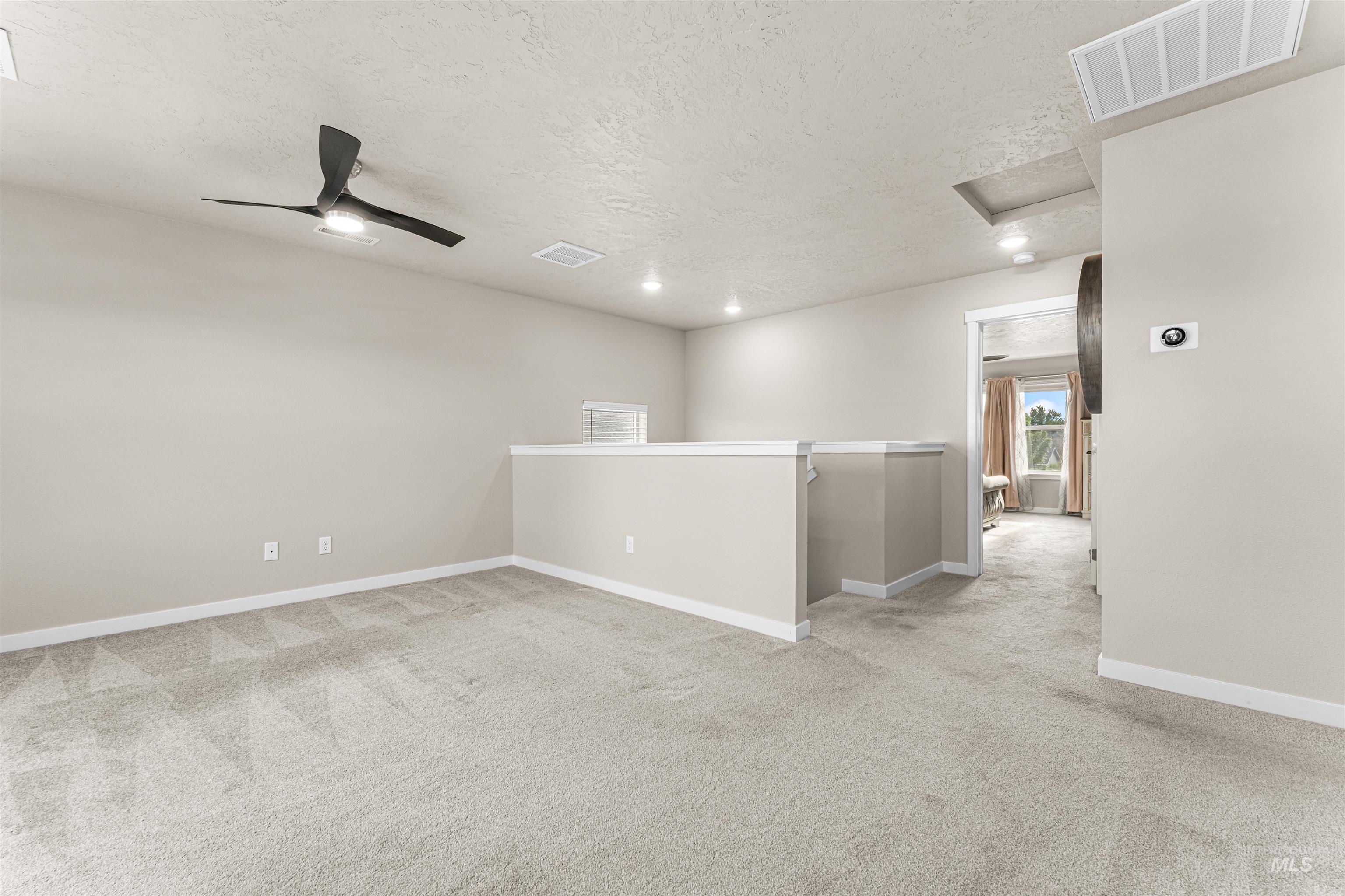 17817 Sunset Ridge Ave. Property Photo 31