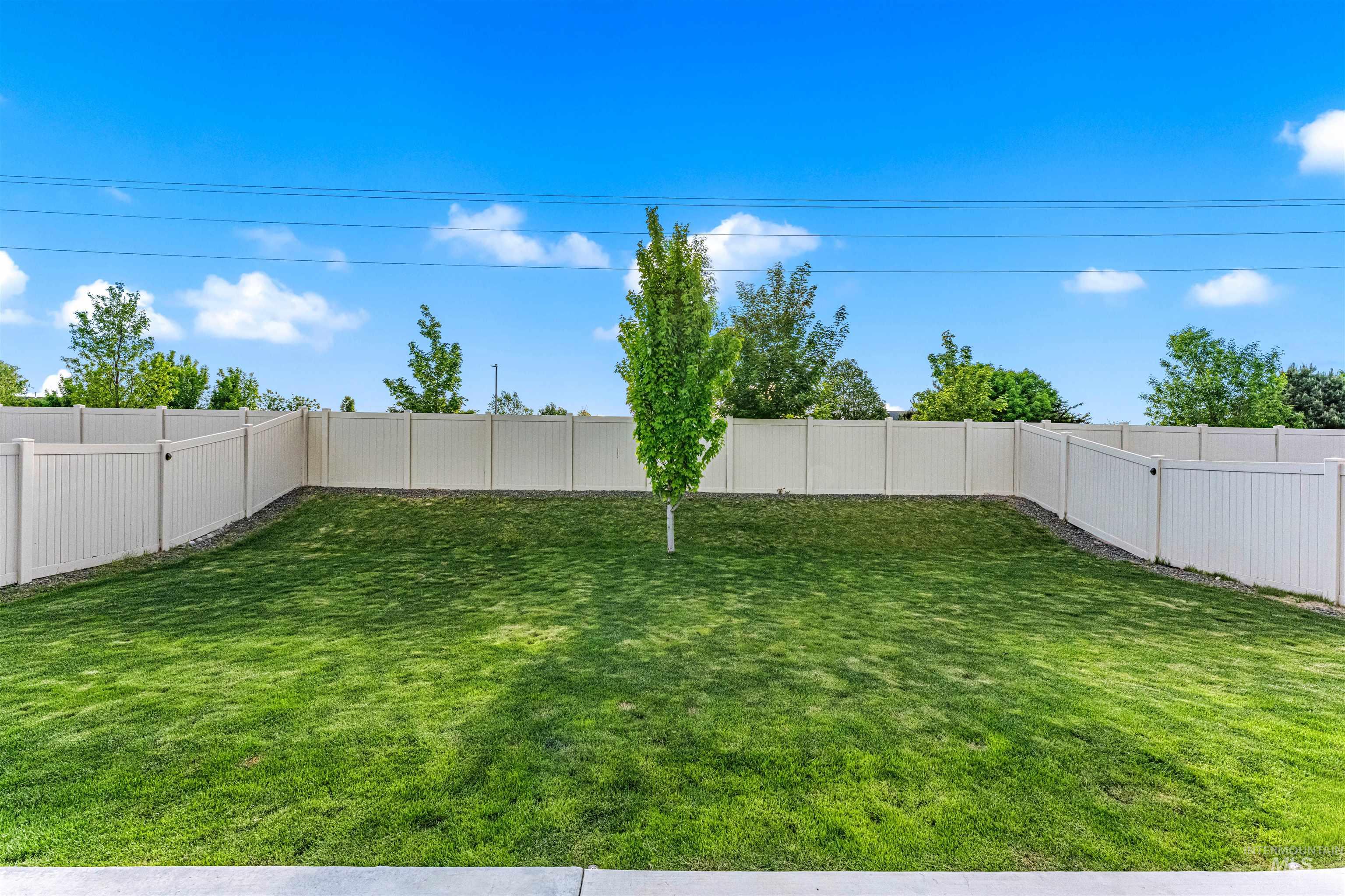 17817 Sunset Ridge Ave. Property Photo 39