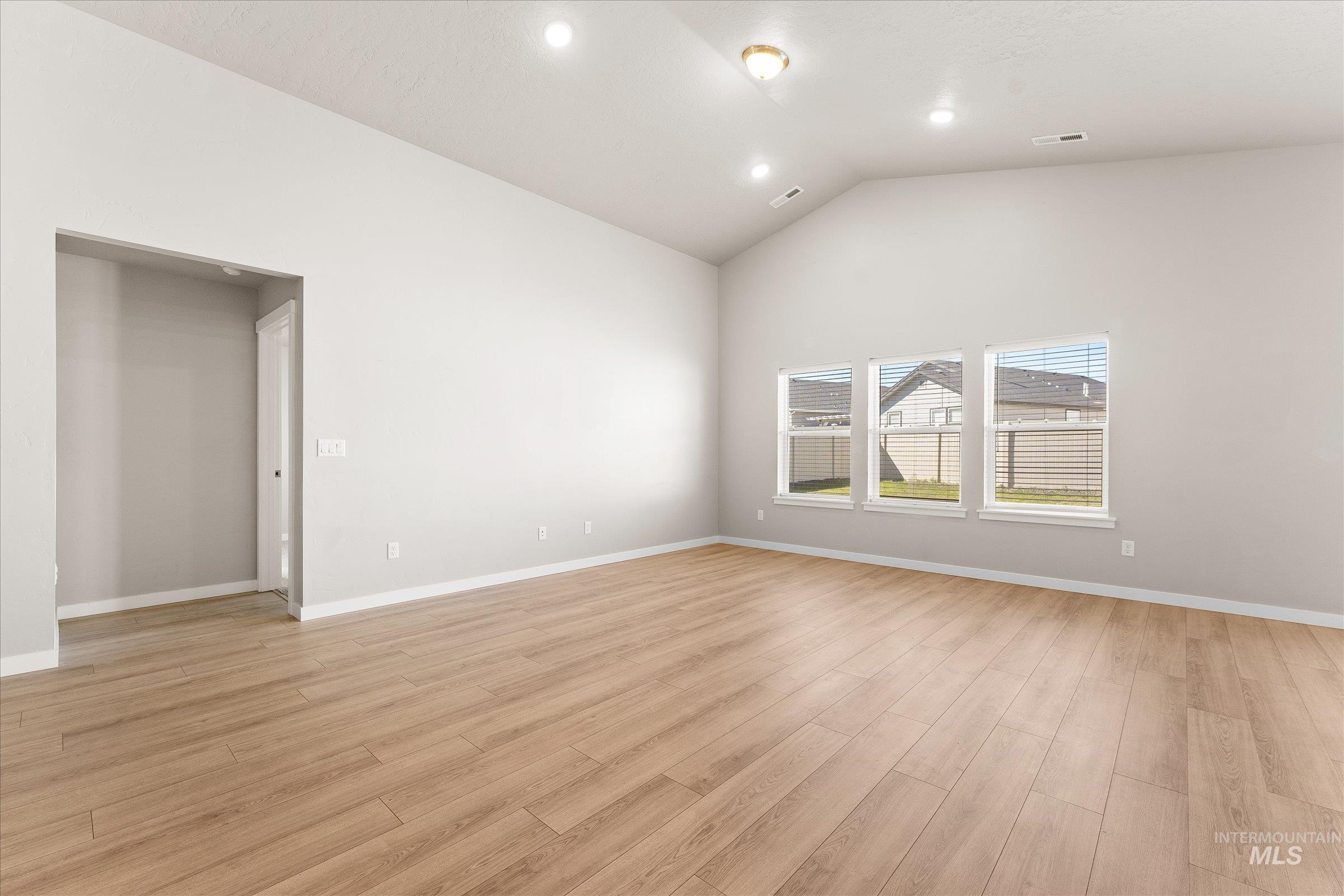 3789 S Walnut Ridge Way Property Photo 6
