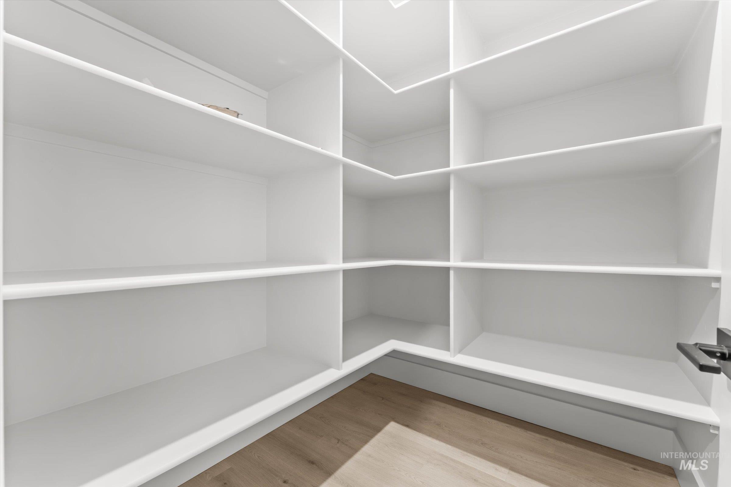 27502 Commerce Comet Way Property Photo 31