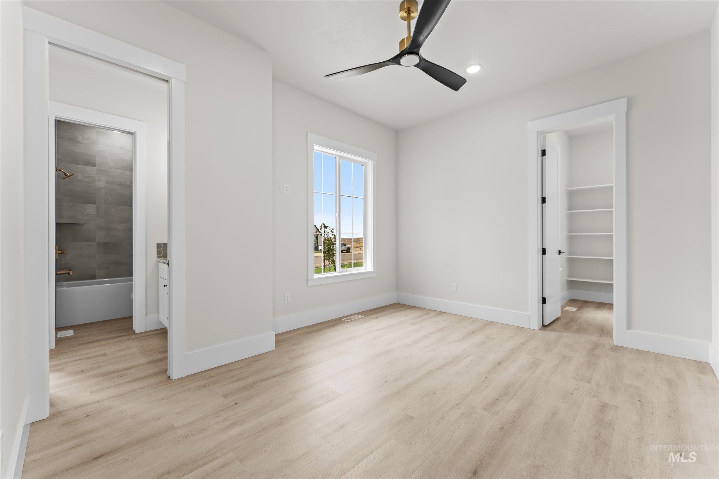 27502 Commerce Comet Way Property Photo 33