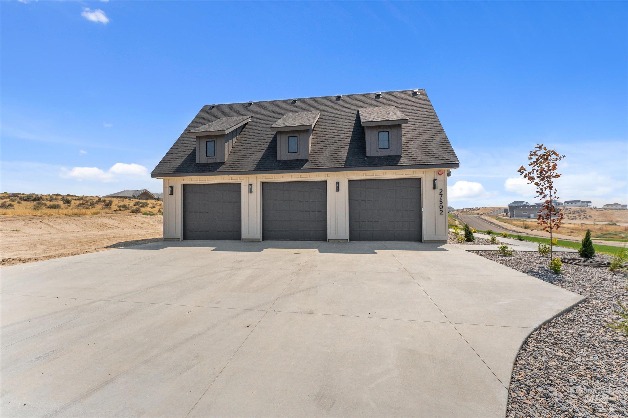 27502 Commerce Comet Way Property Photo 40