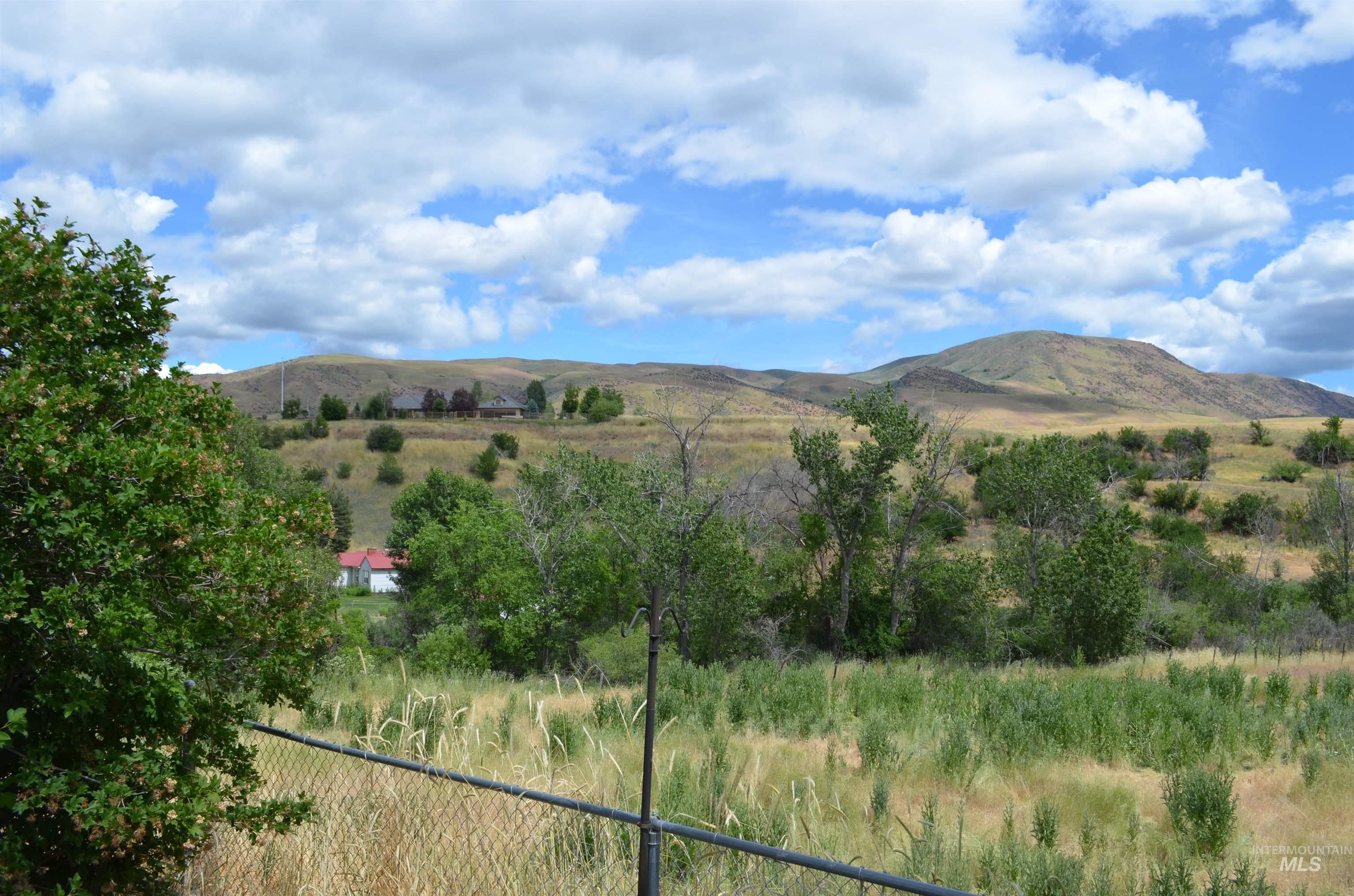 355 & 359 Highway 55 Property Photo 10