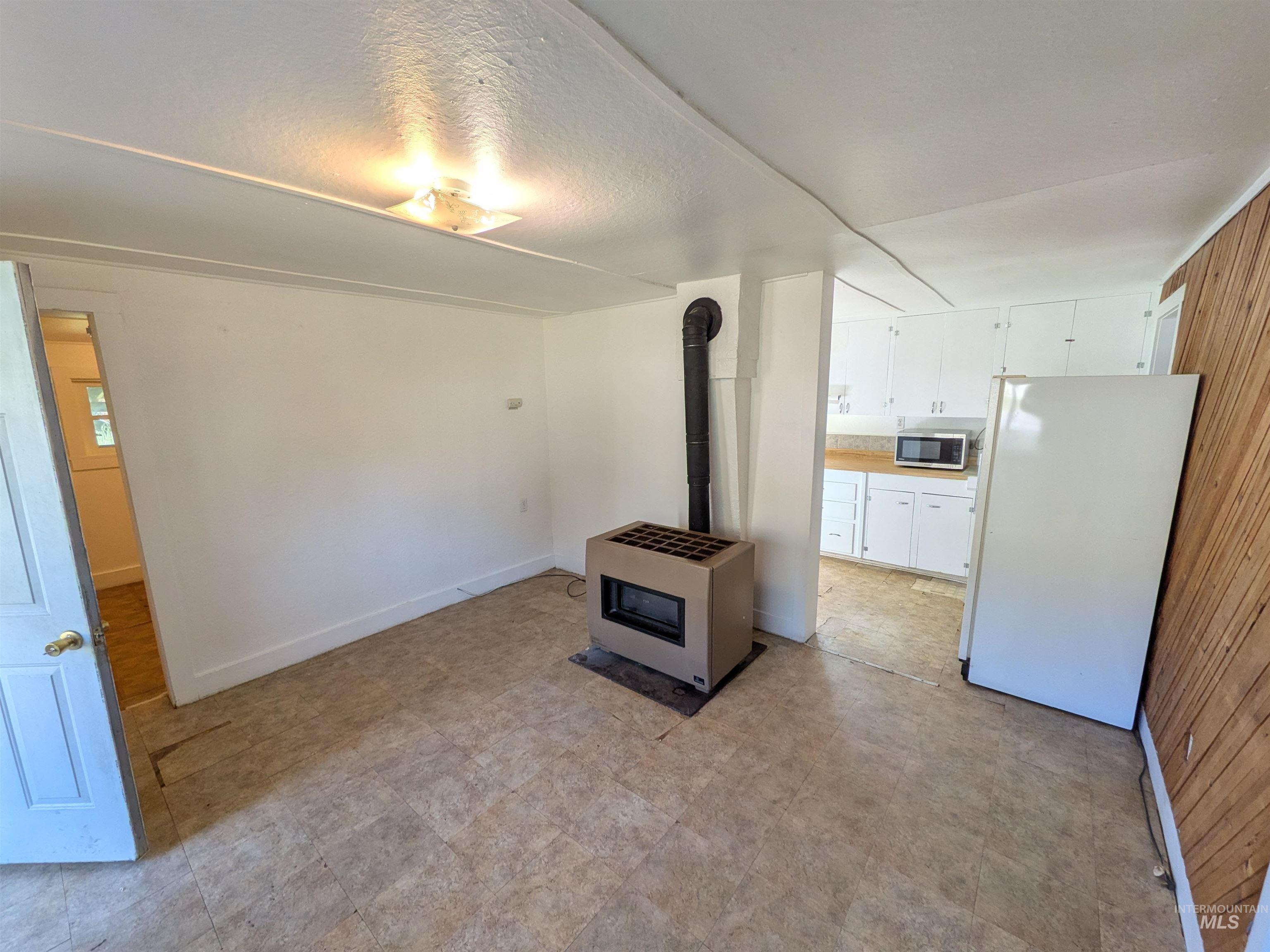 355 & 359 Highway 55 Property Photo 14