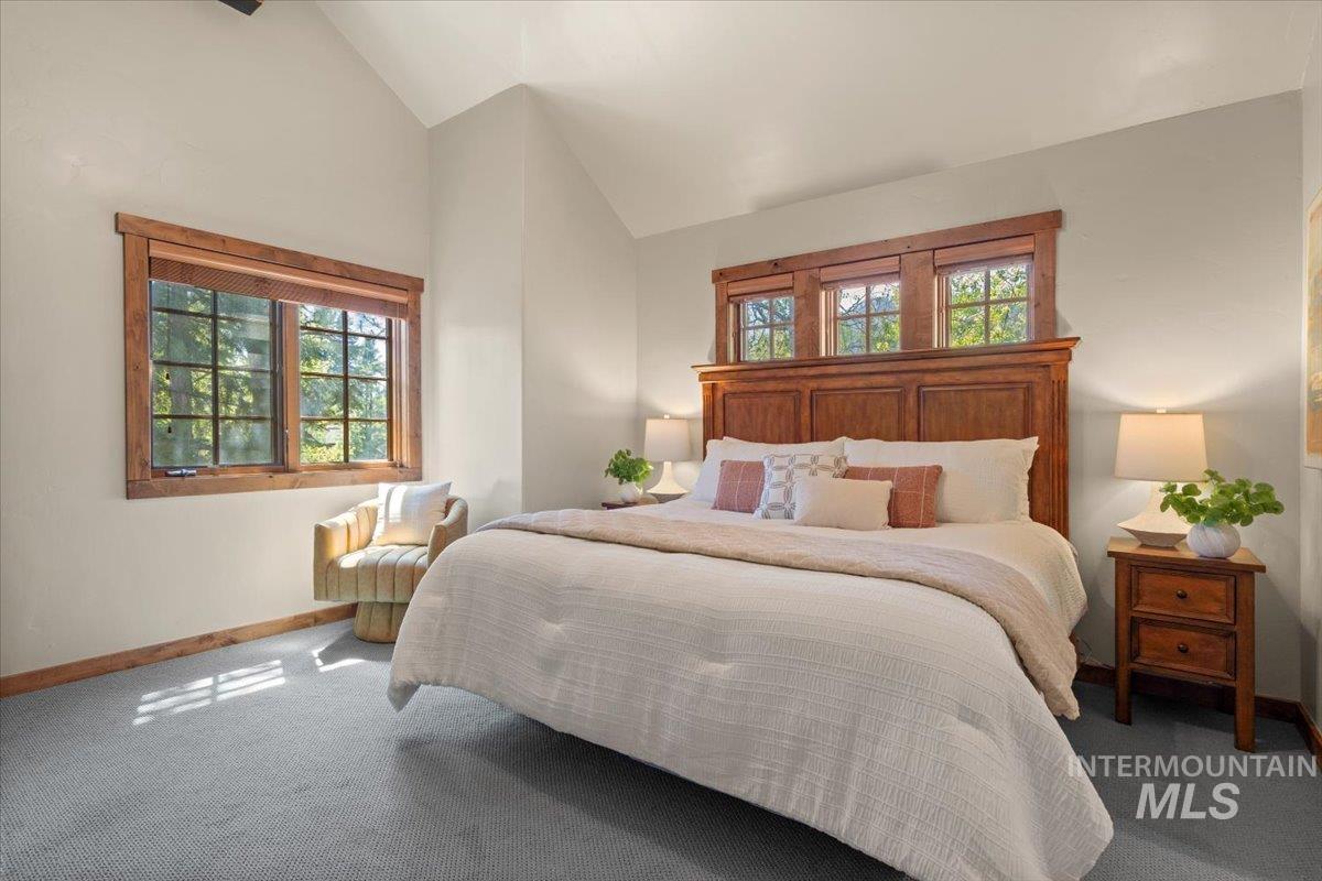 7 Rock Creek Ct. Property Photo 28