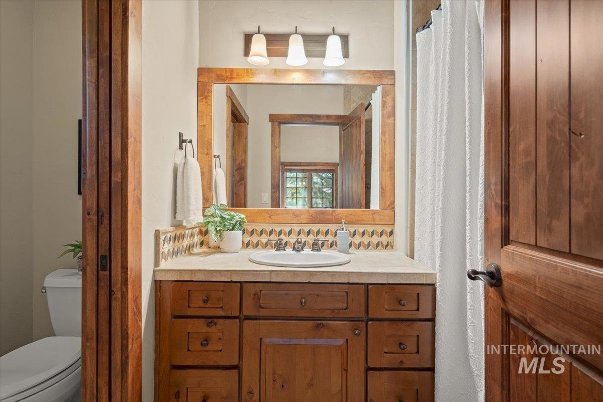 7 Rock Creek Ct. Property Photo 30