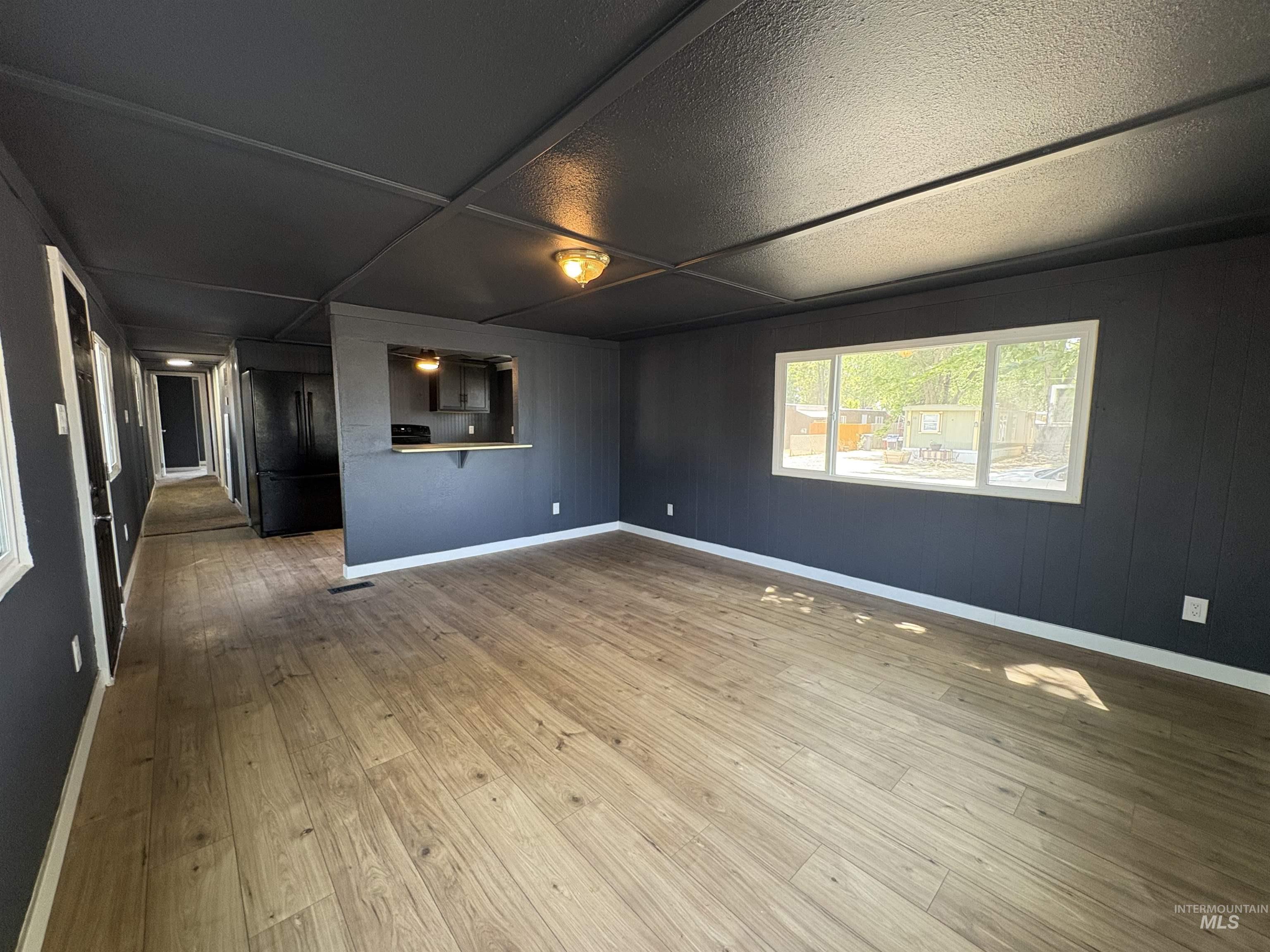 401 Main St #38 Property Photo 7