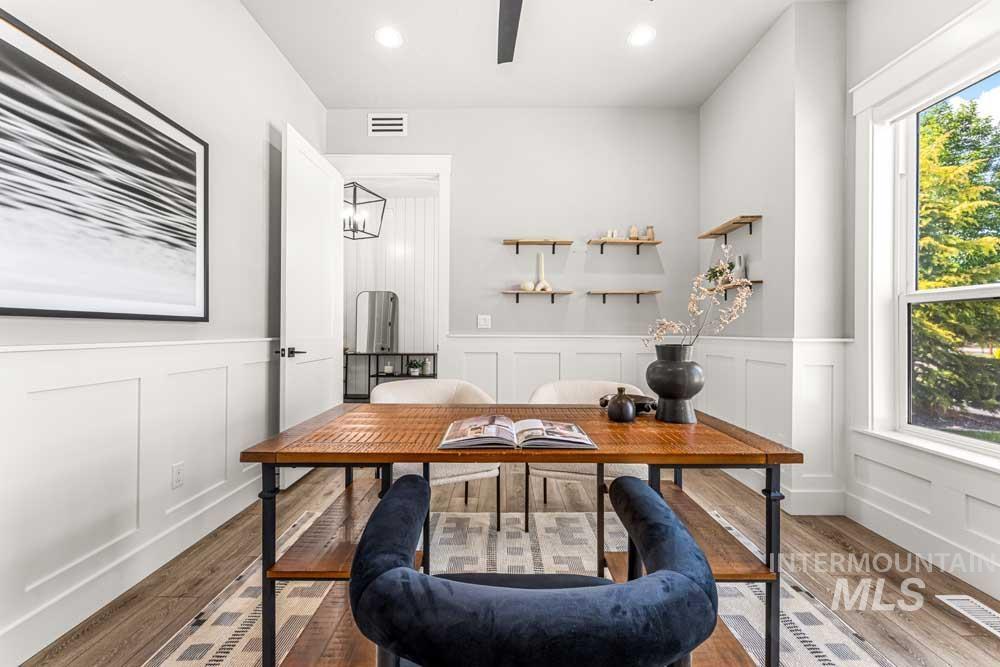 8201 W Corinthia St Property Photo 19