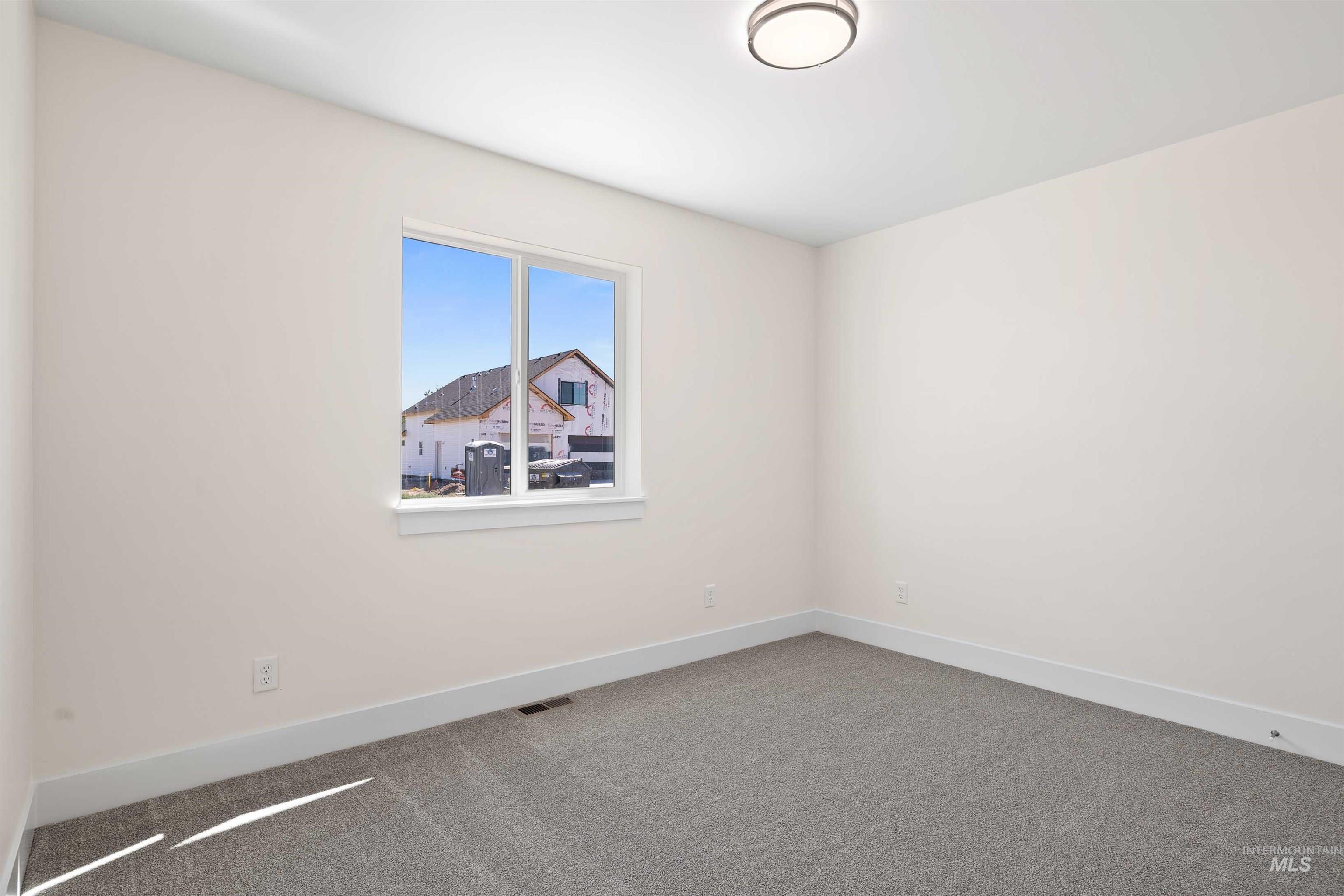 3125 Orion Ave Property Photo 13