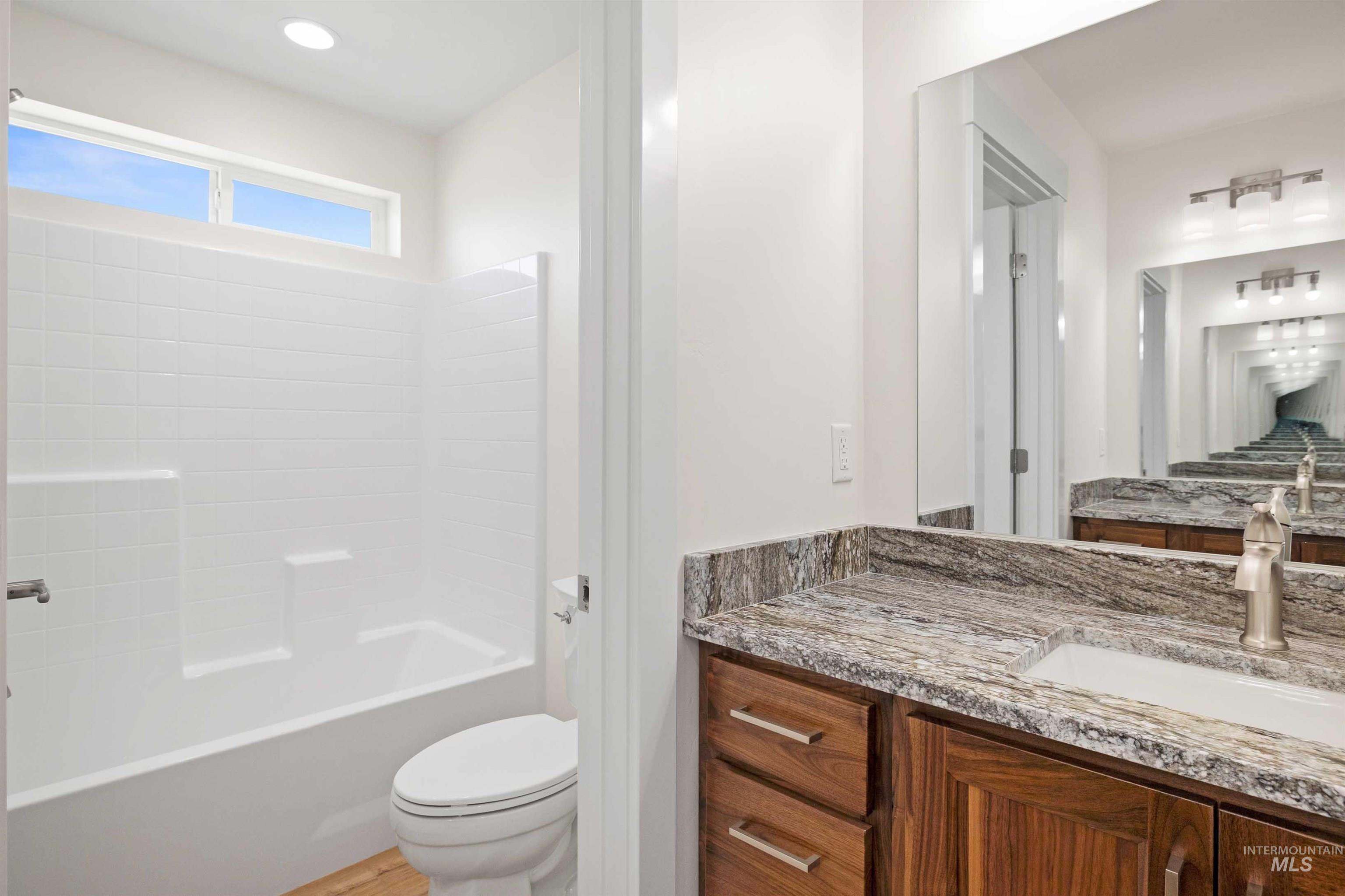 3125 Orion Ave Property Photo 17