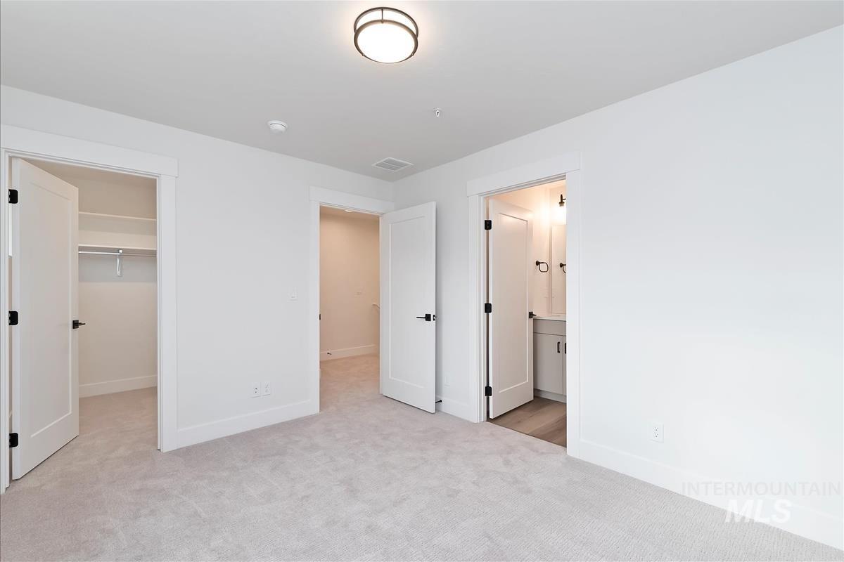 1717 S Federal Way Property Photo 24