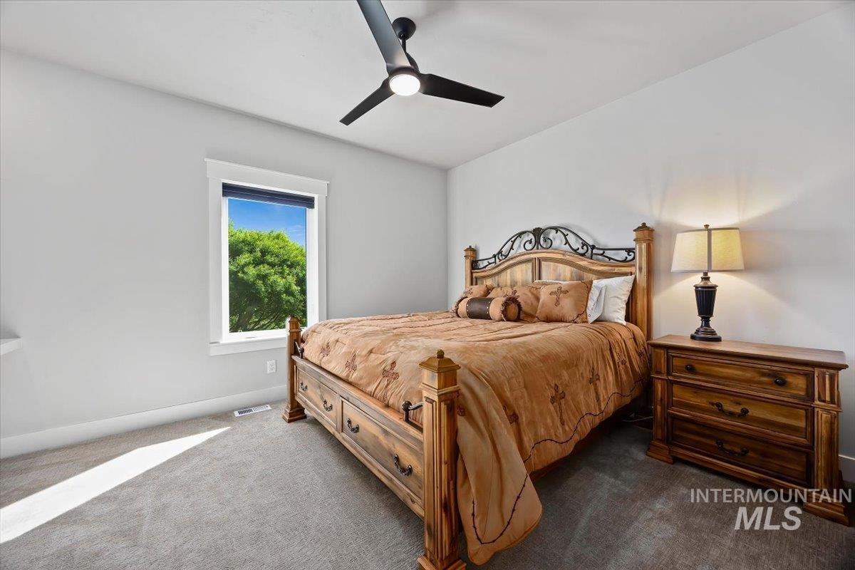 1587 Clear Creek Loop Property Photo 27