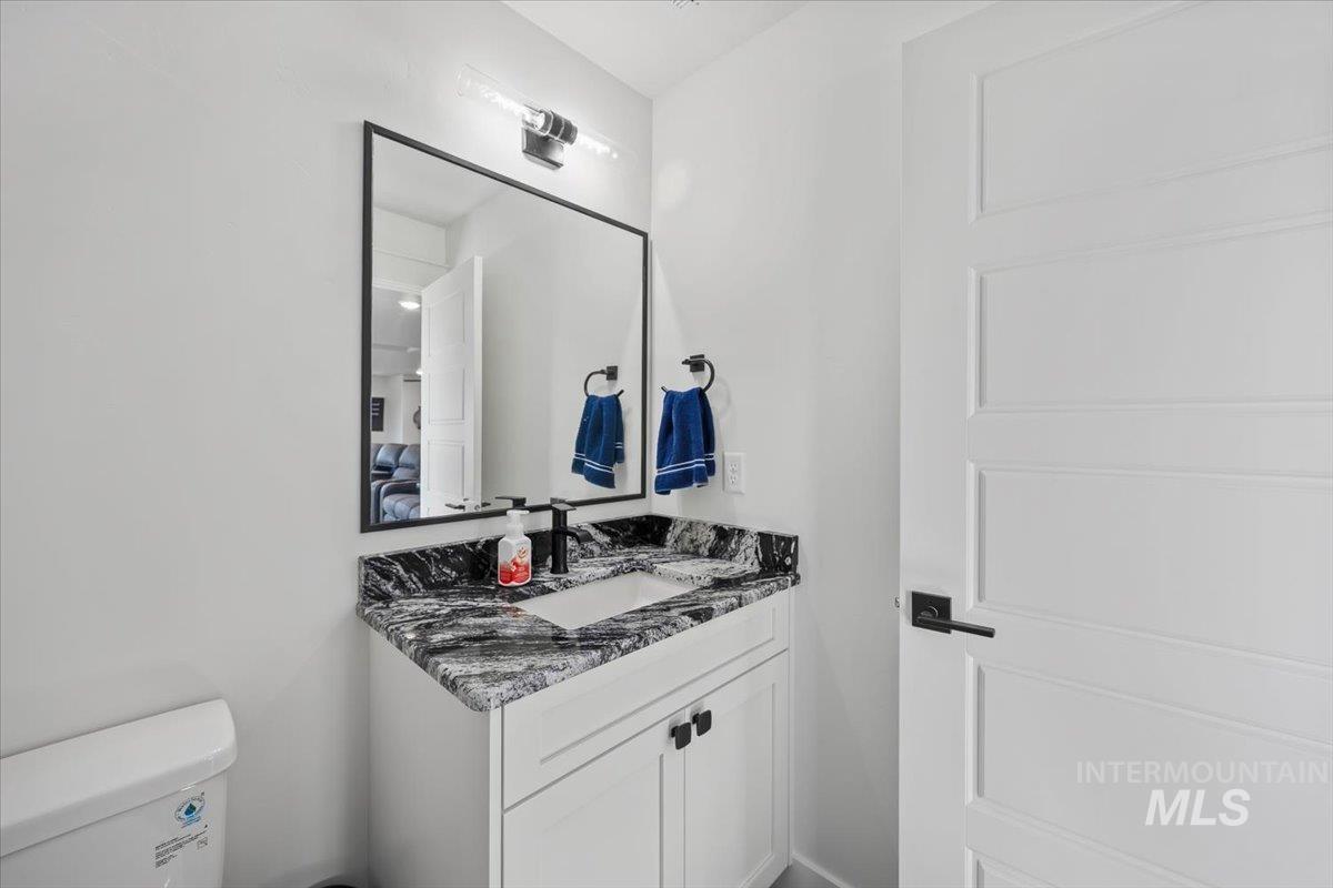 1587 Clear Creek Loop Property Photo 28