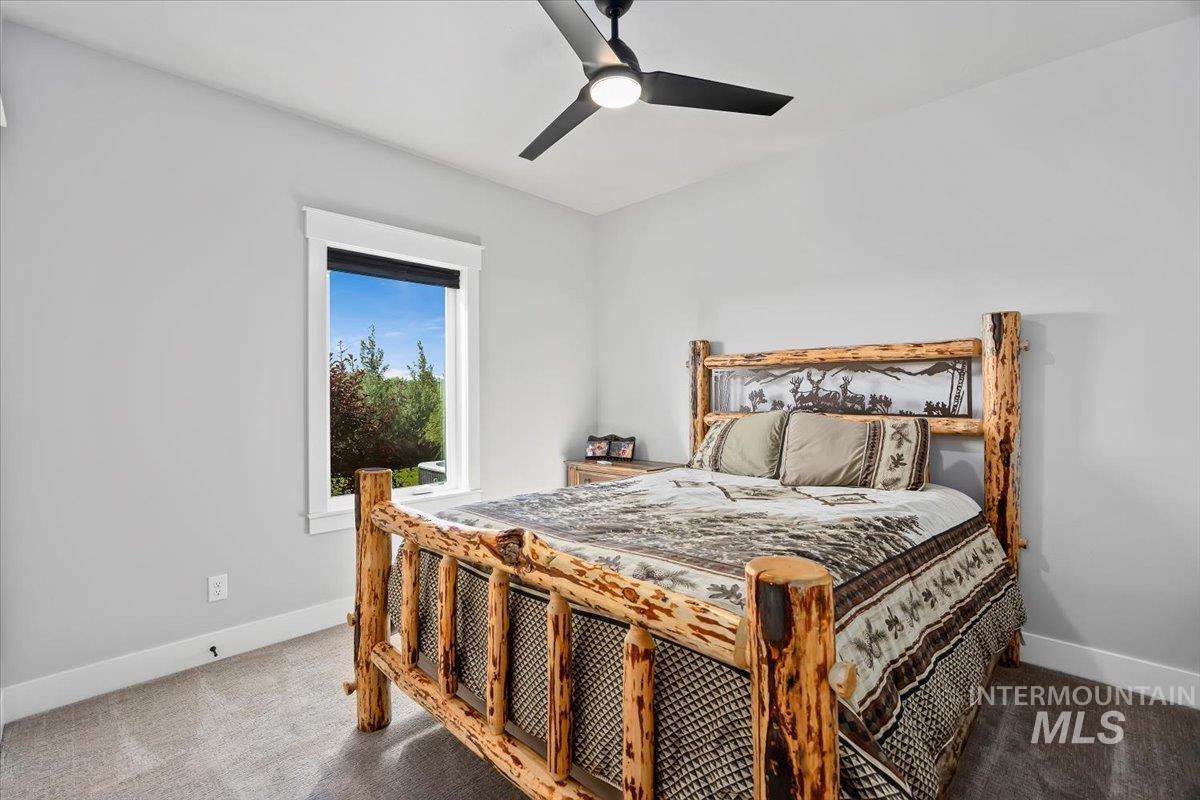 1587 Clear Creek Loop Property Photo 29