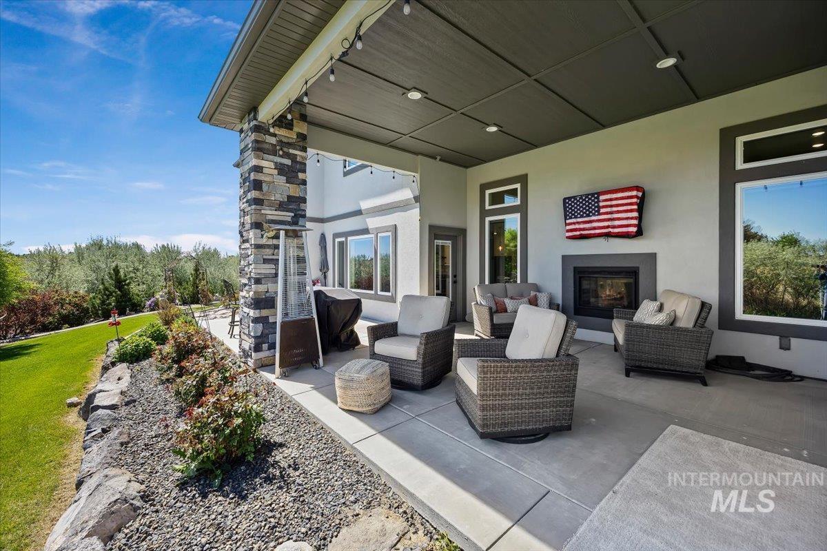 1587 Clear Creek Loop Property Photo 39