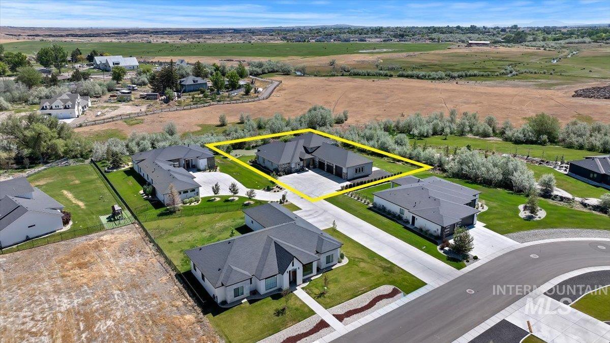 1587 Clear Creek Loop Property Photo 46