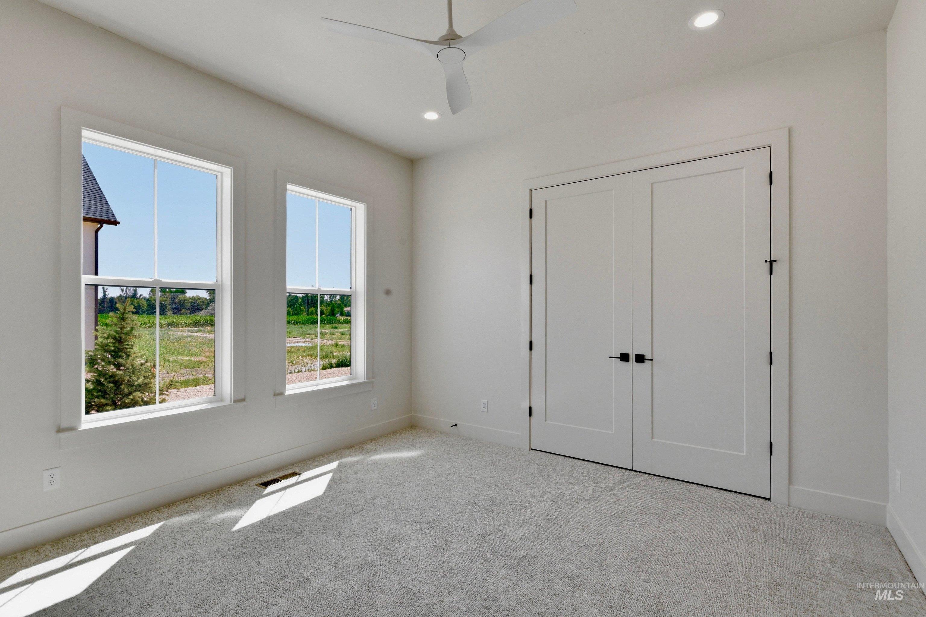 24789 Ardmore Ct Property Photo 40