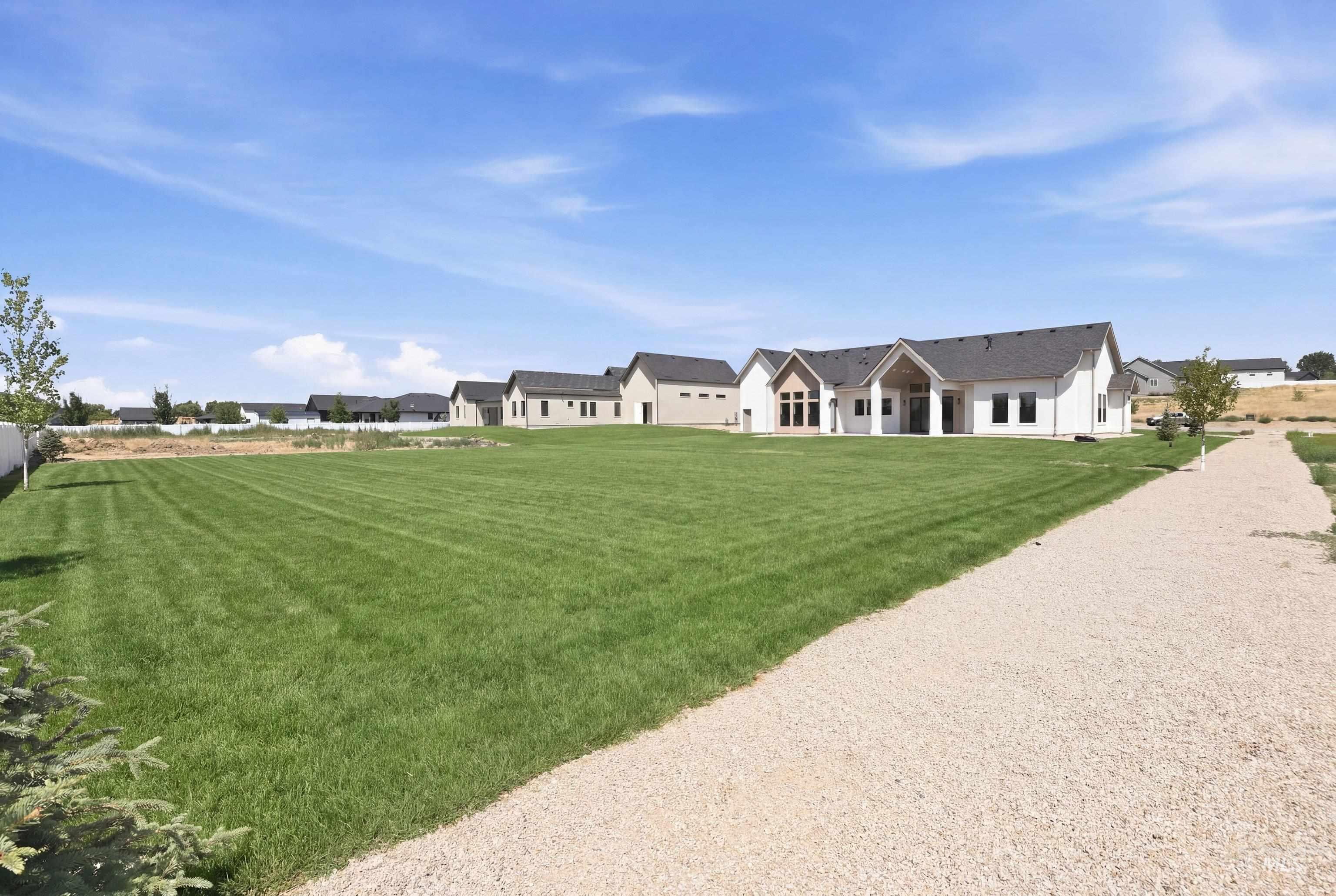 24789 Ardmore Ct Property Photo 45