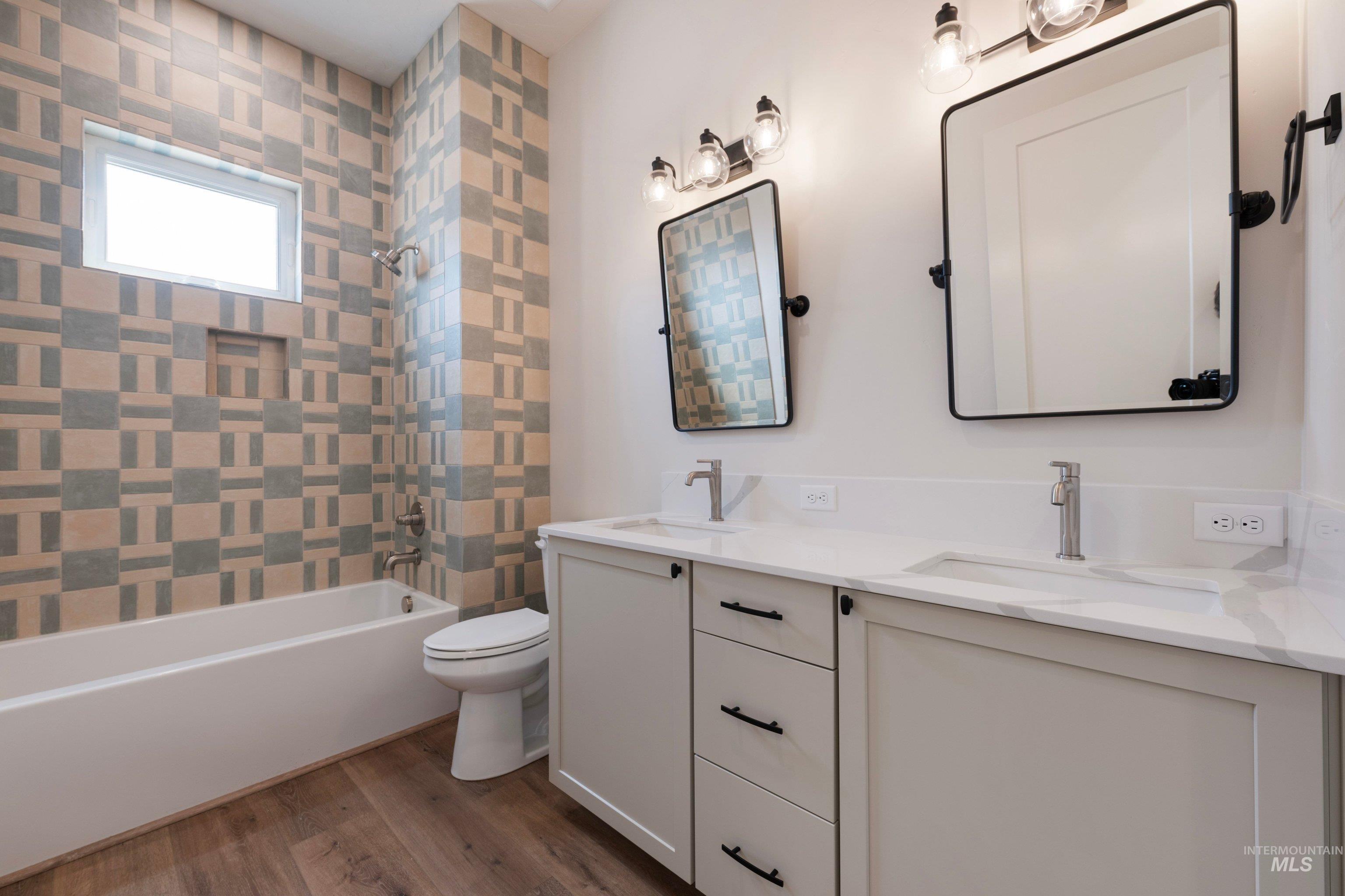 24821 Ardmore Ct Property Photo 40