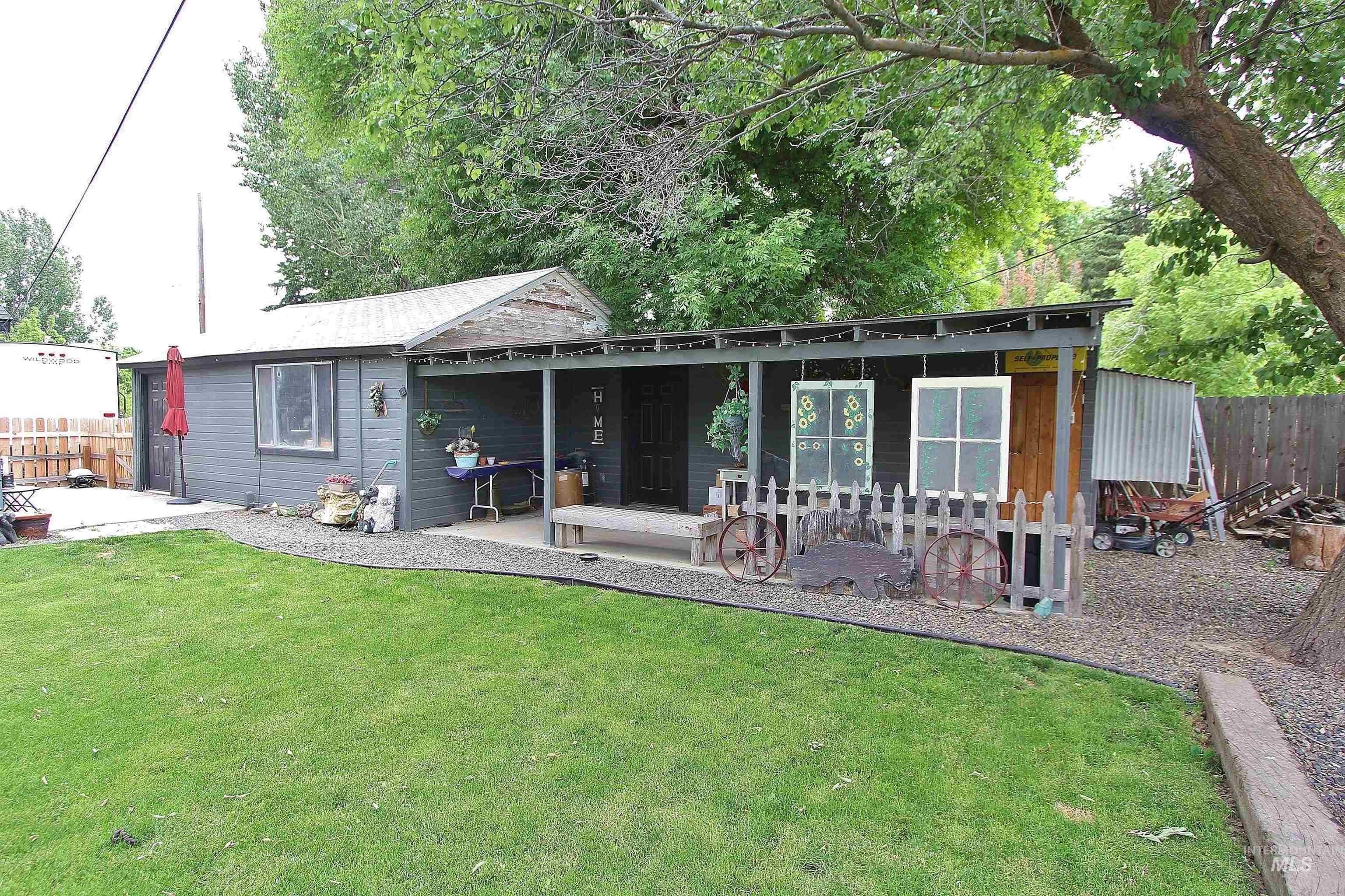 263 N Fargo Ave Property Photo 41