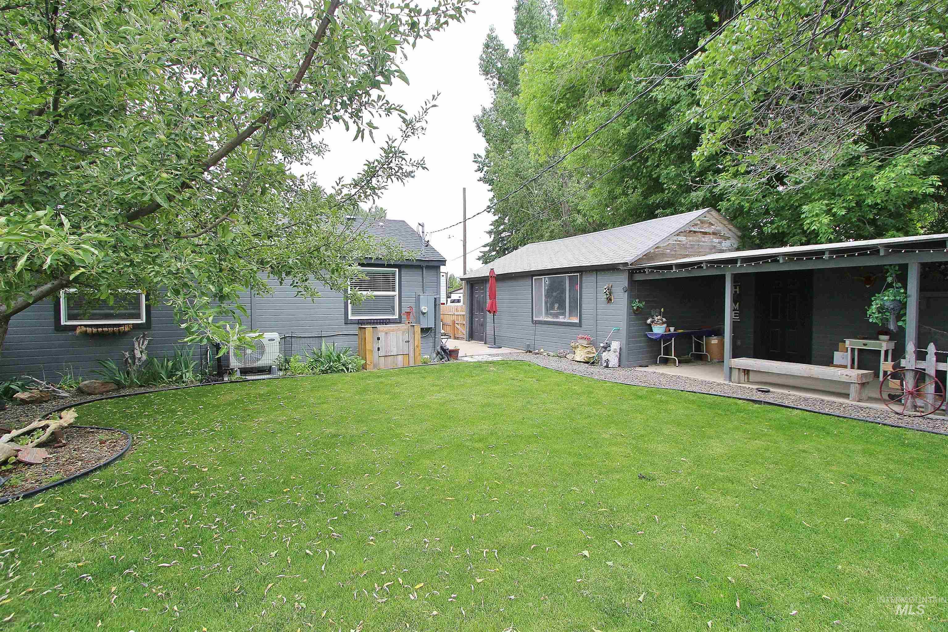 263 N Fargo Ave Property Photo 42