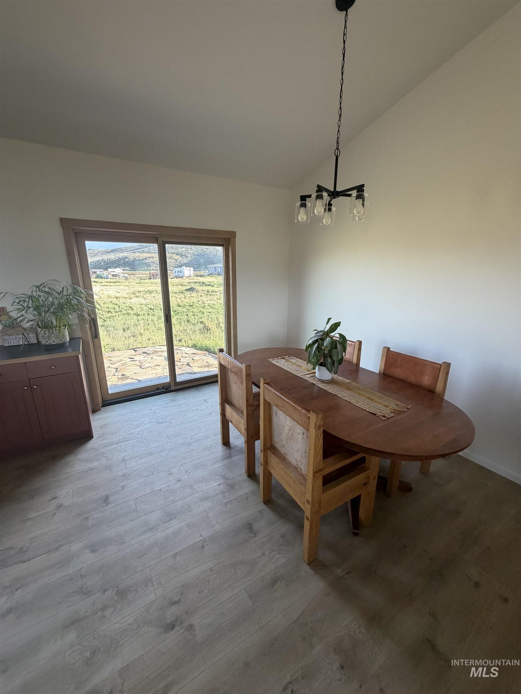 159 E Foothill Drive Property Photo 8
