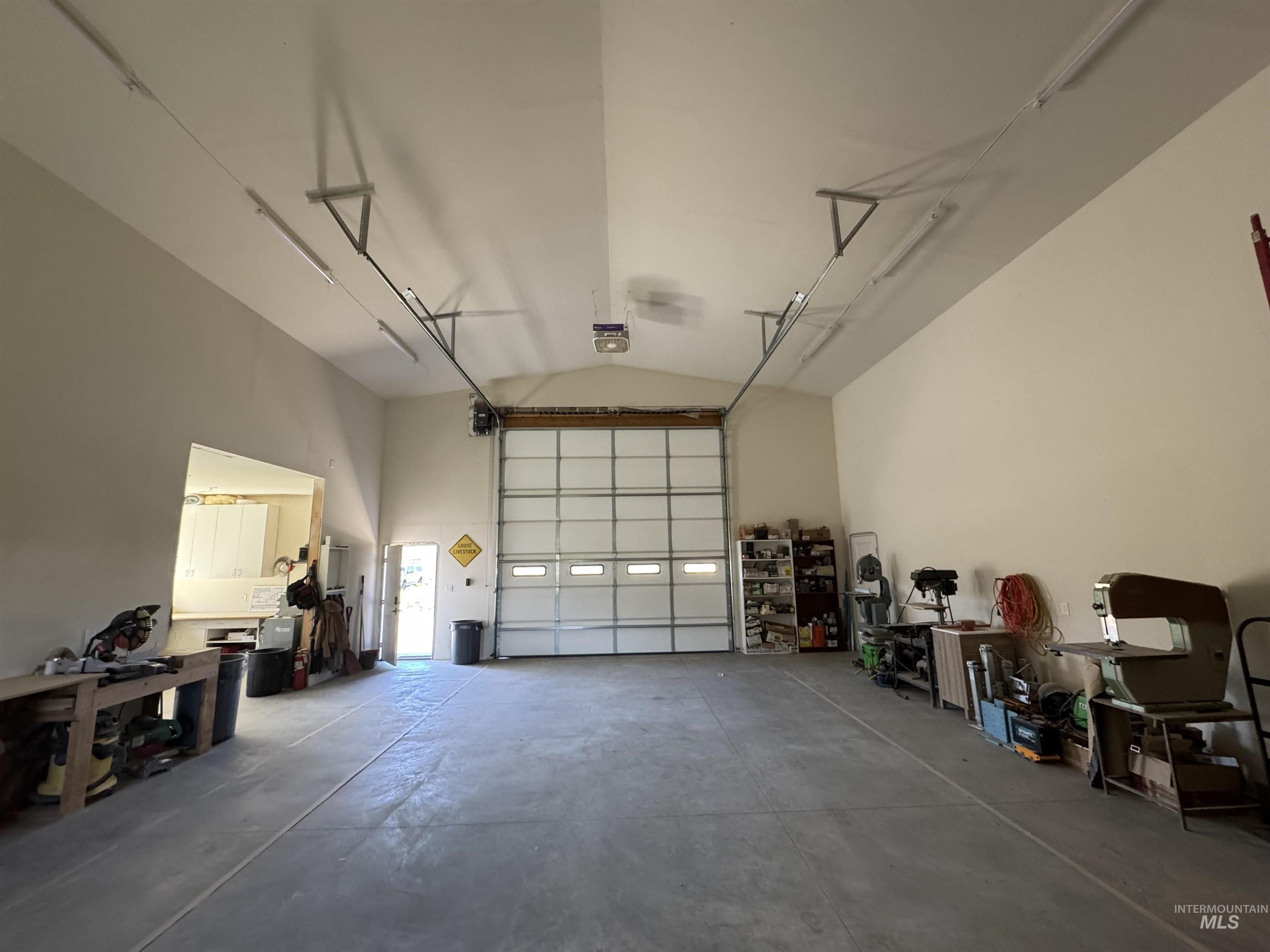 159 E Foothill Drive Property Photo 13