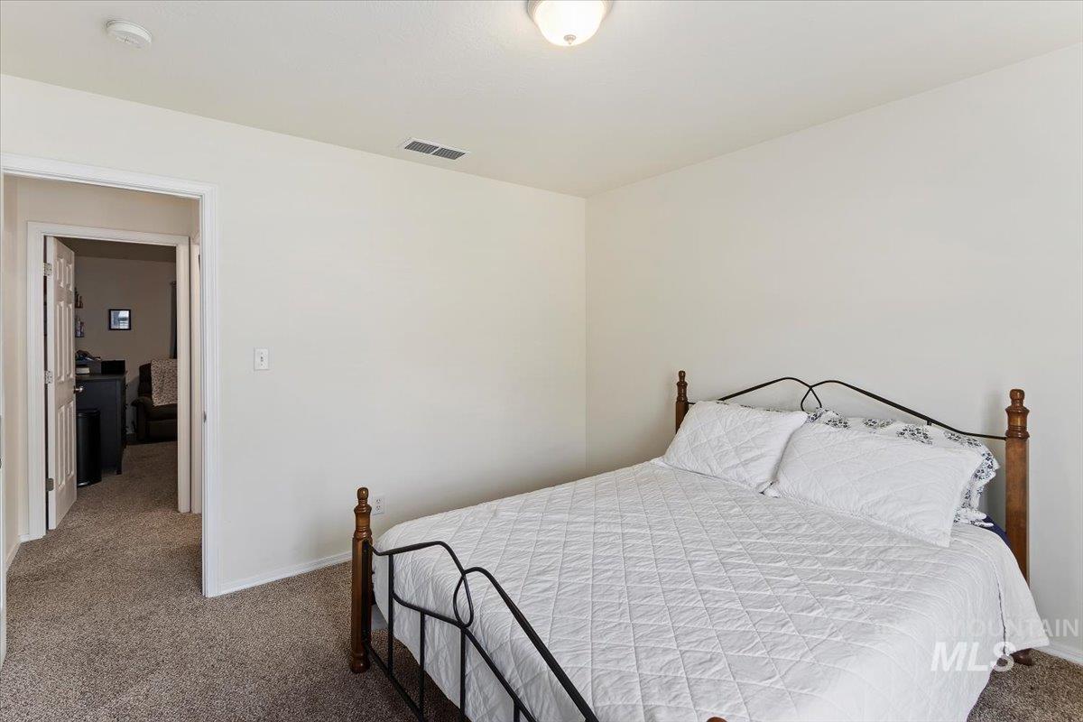1495 North Pointe Drive Property Photo 12