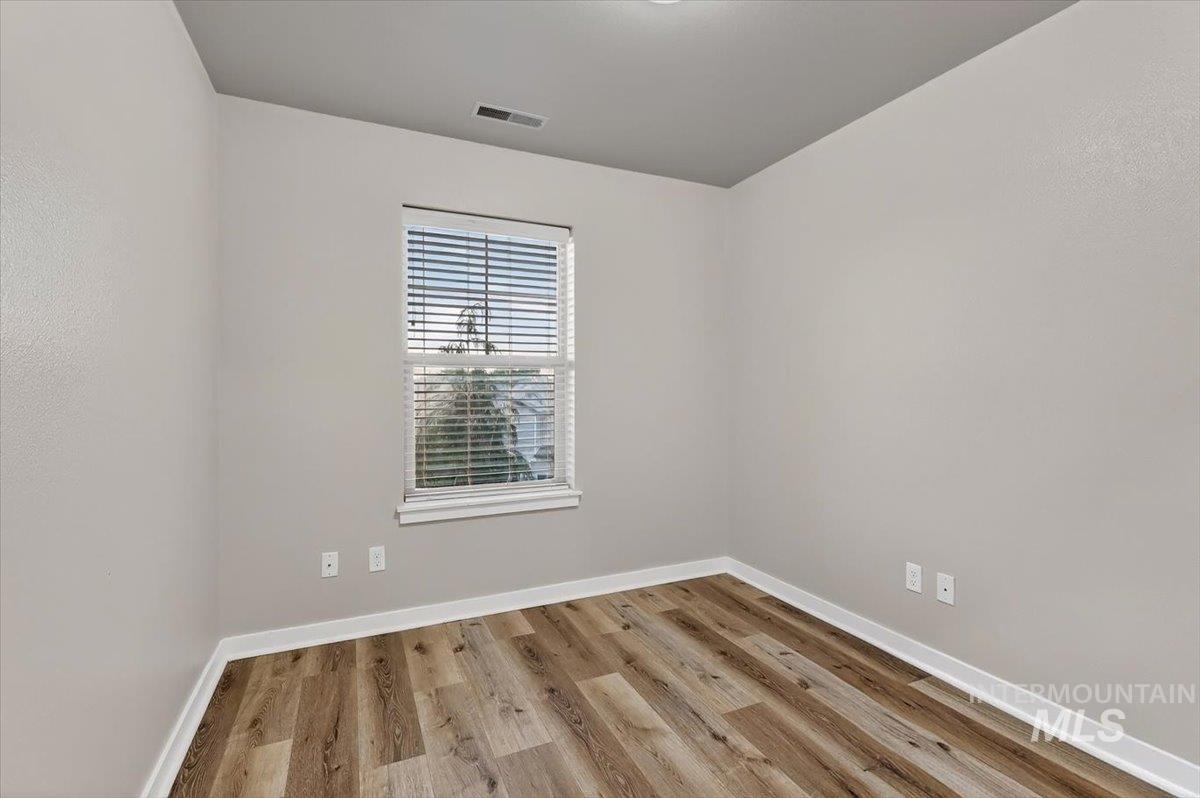 8704 W Pine Valley Ln Property Photo 18