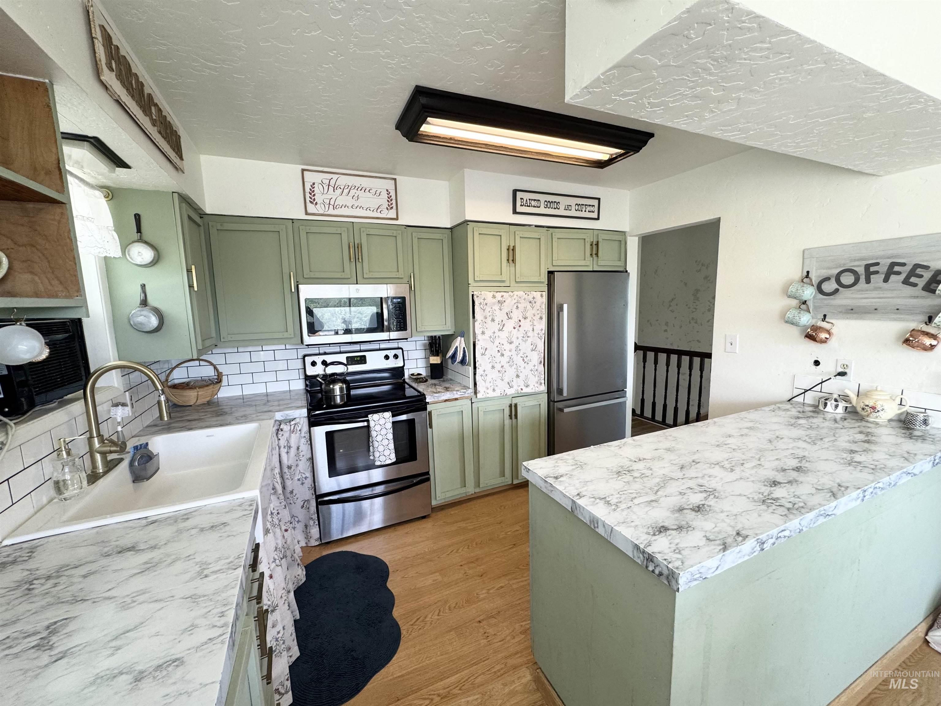 10590 Duck Lane Property Photo 9