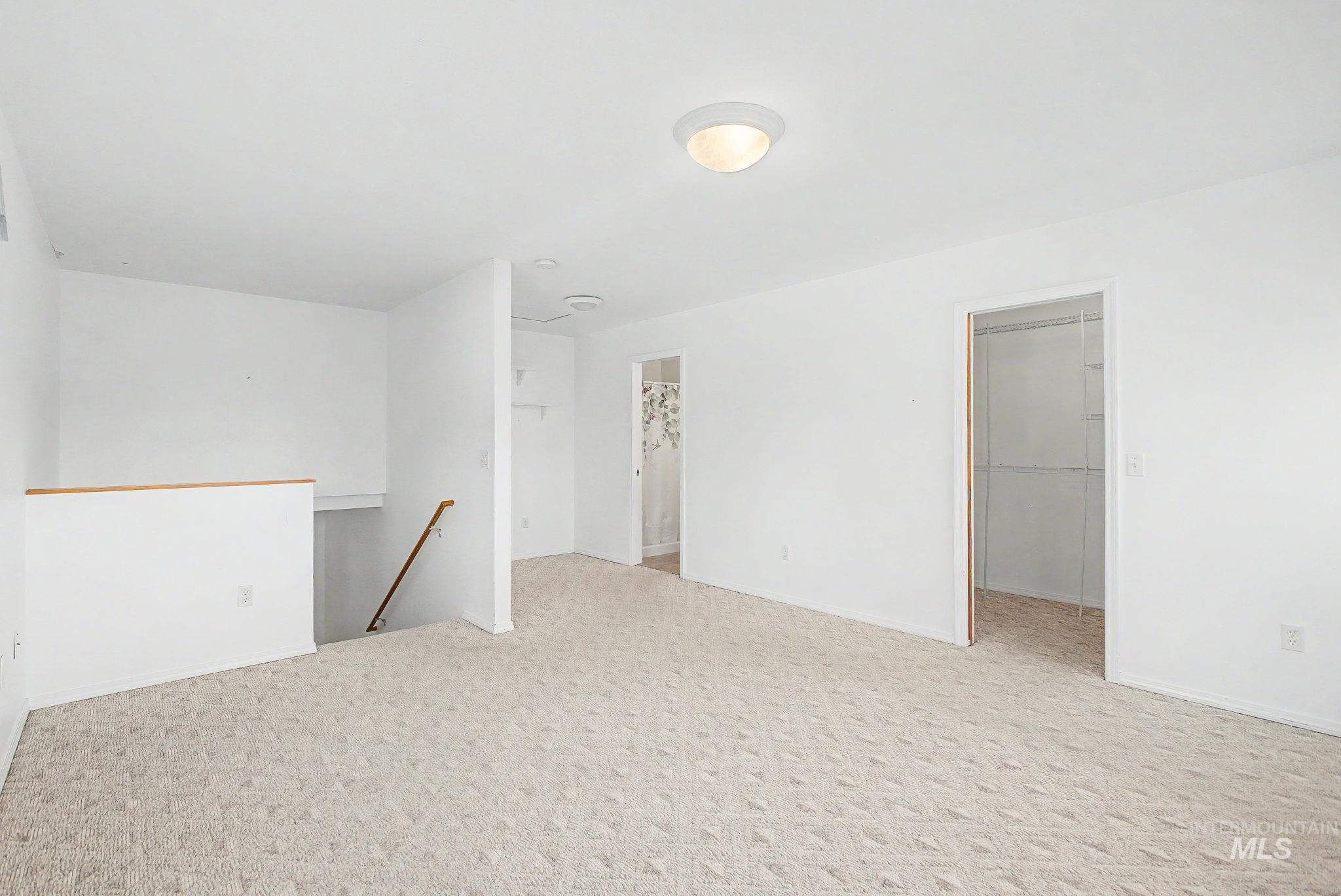 1119 Alder Dr Property Photo 24