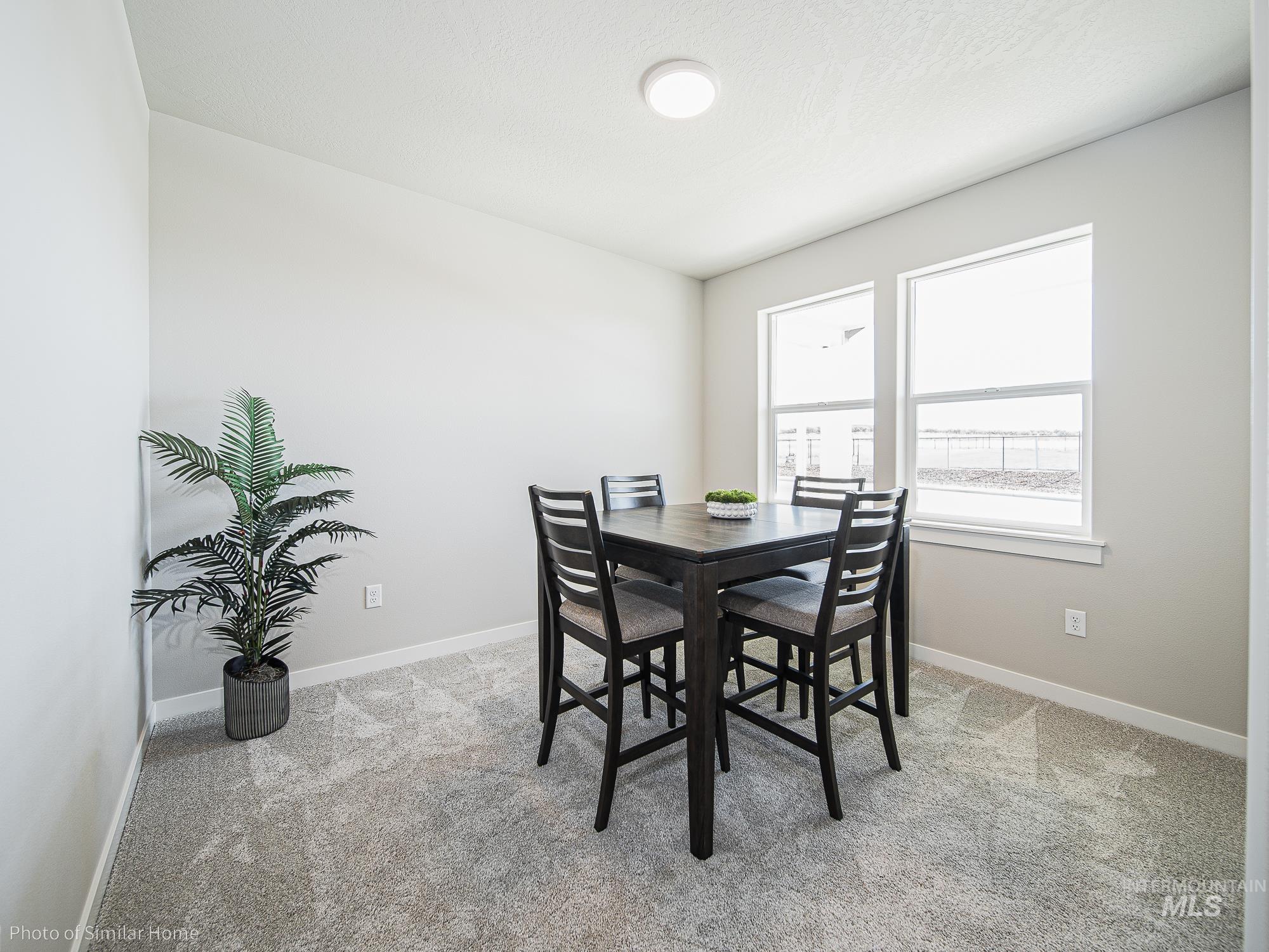 11113 Claremont St Property Photo 10