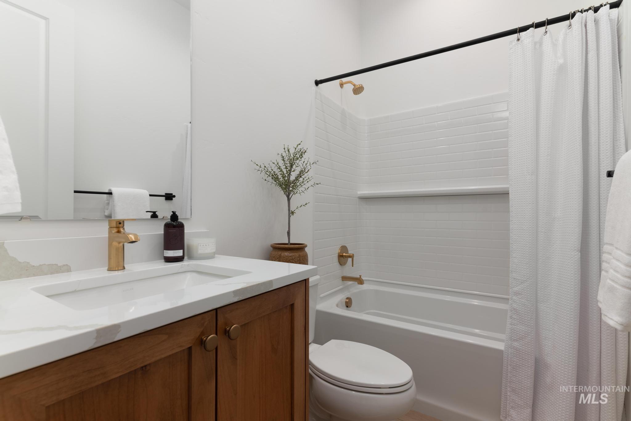 5200 W River Oaks Dr Property Photo 25