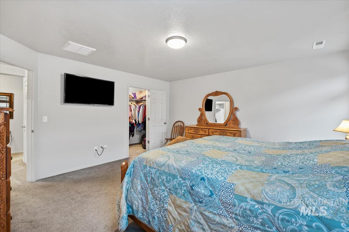 16586 Corrine Ave. Property Photo 21