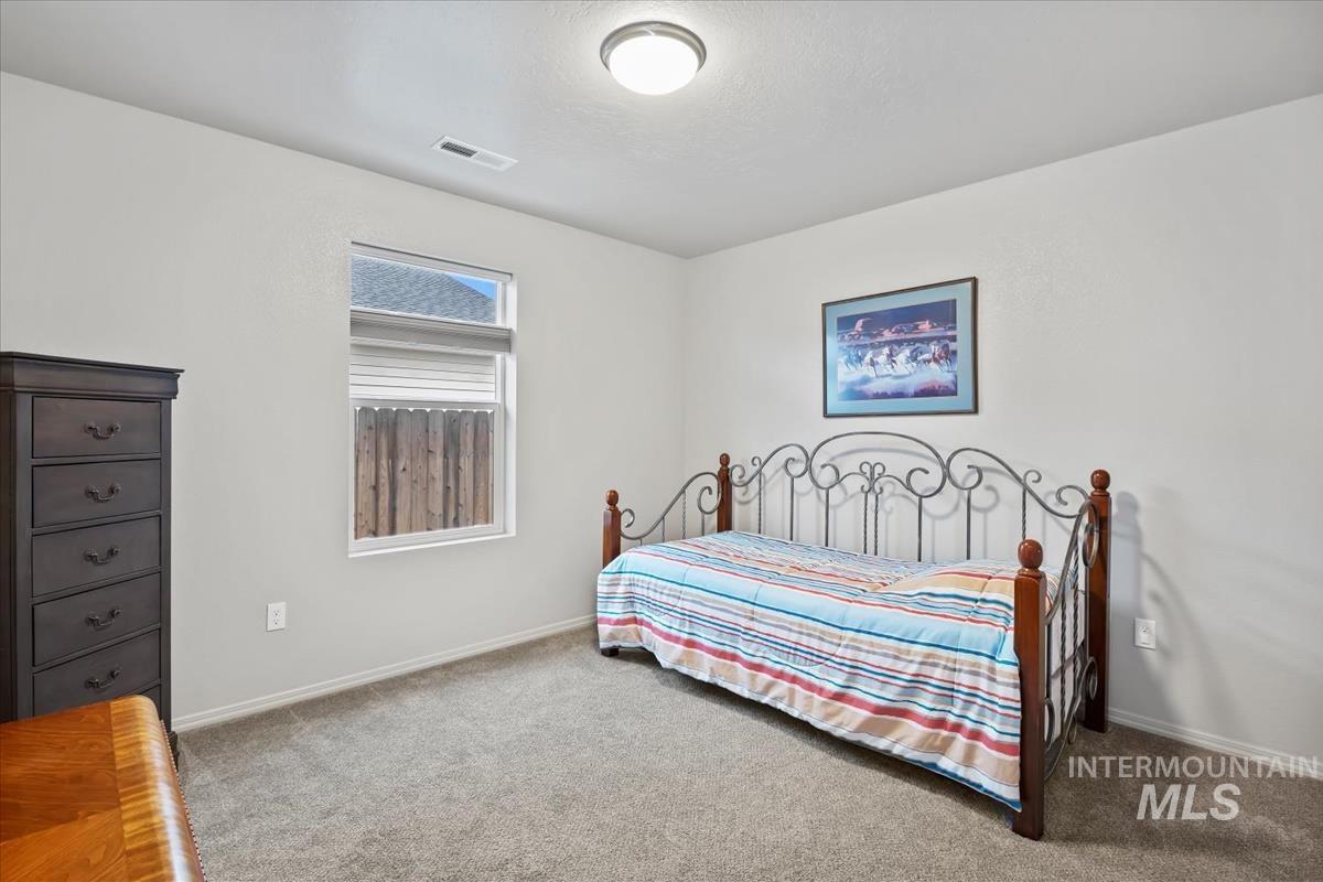16586 Corrine Ave. Property Photo 27