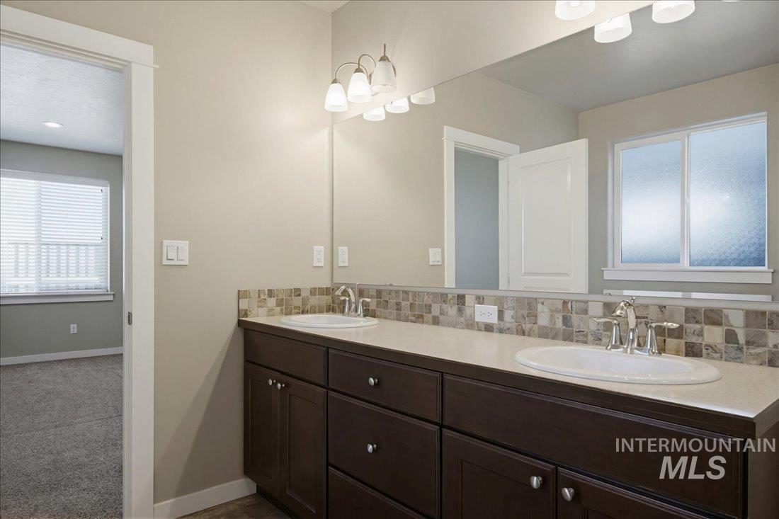 12460 W Azure St Property Photo 17