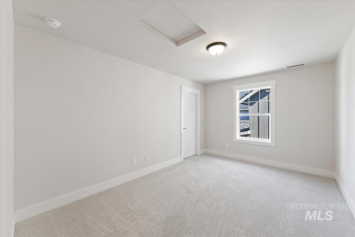 150 N Edgewood Ln Property Photo 20