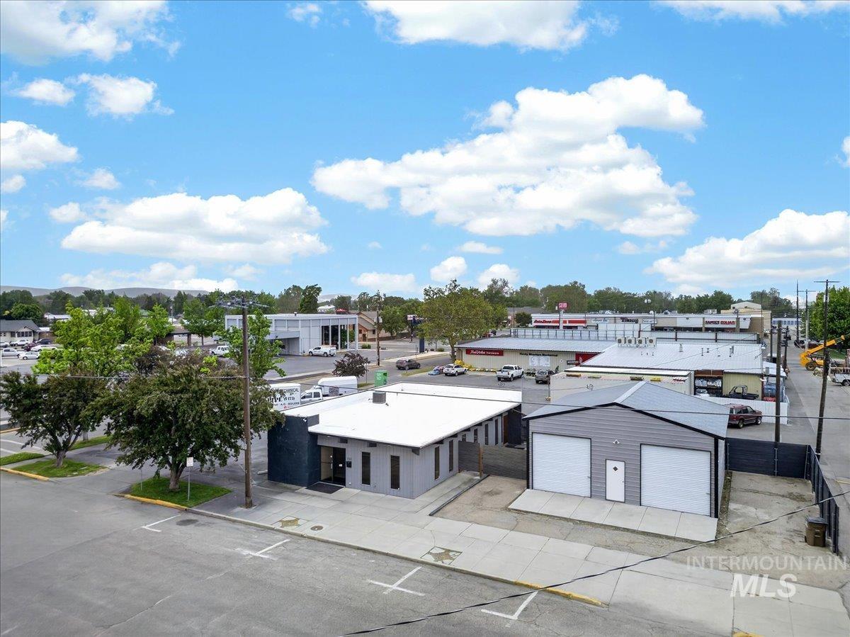 111 S Hayes Street Property Photo 45