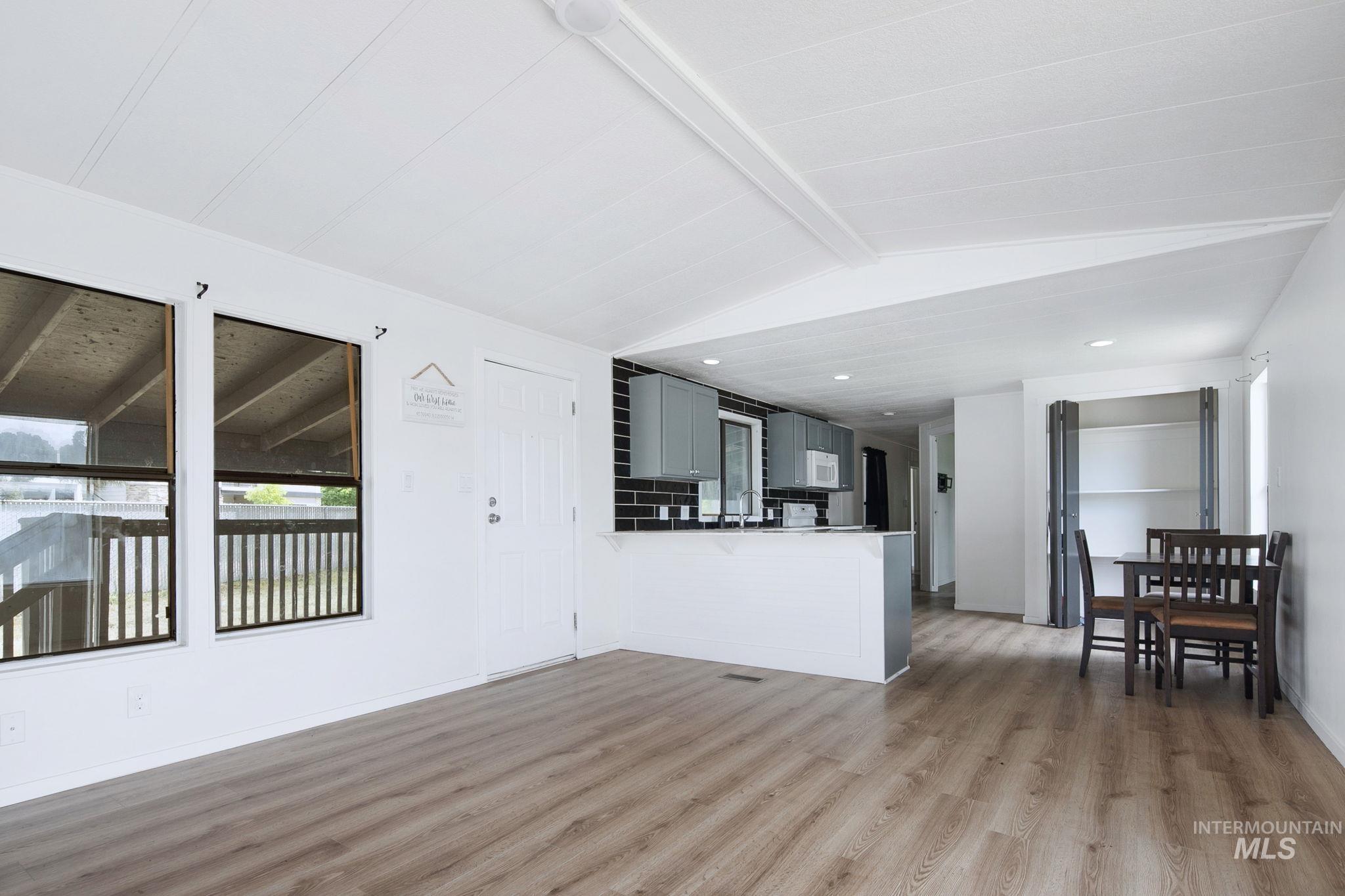 1410 W Flamingo Avenue #108 Property Photo 6