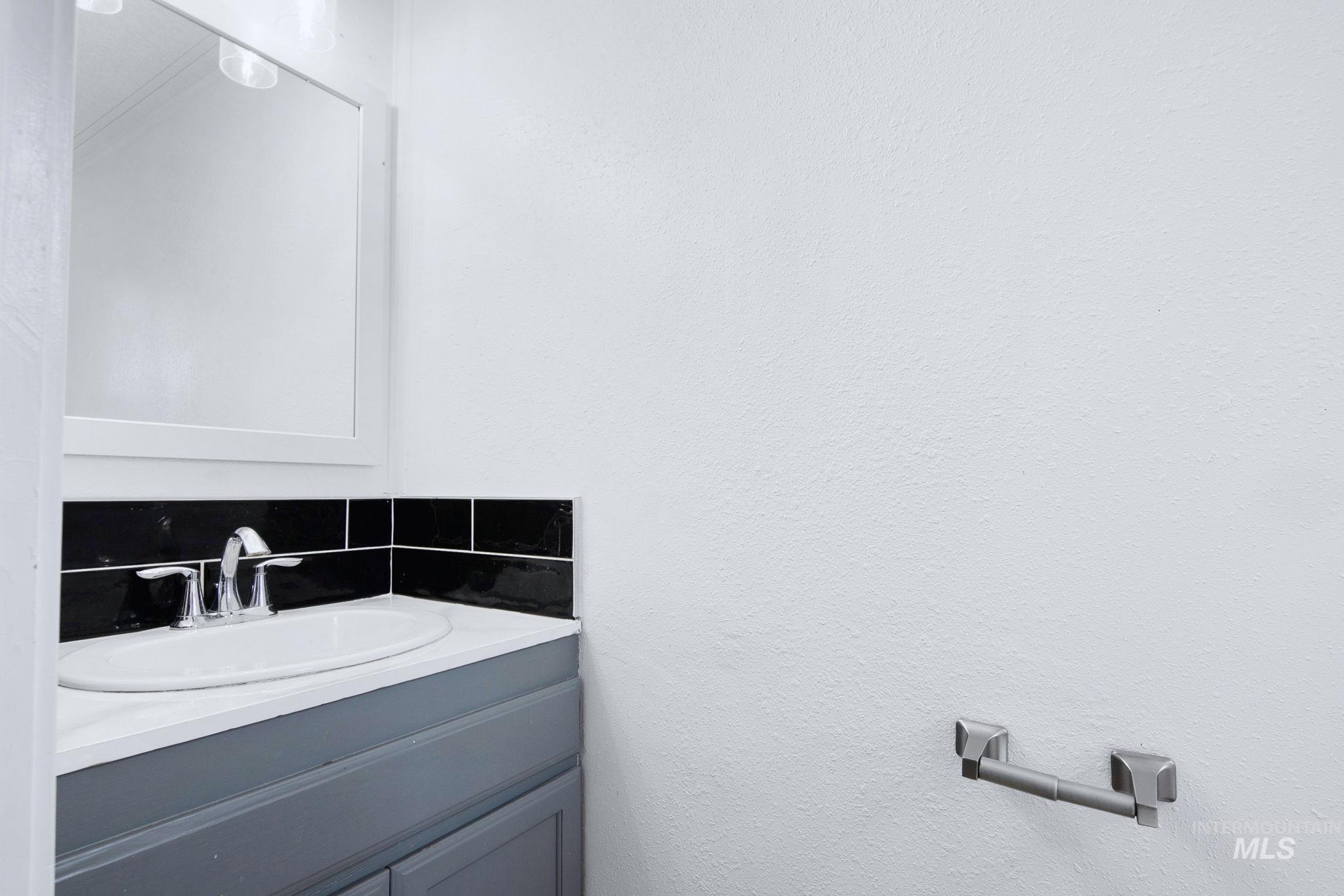 1410 W Flamingo Avenue #108 Property Photo 17