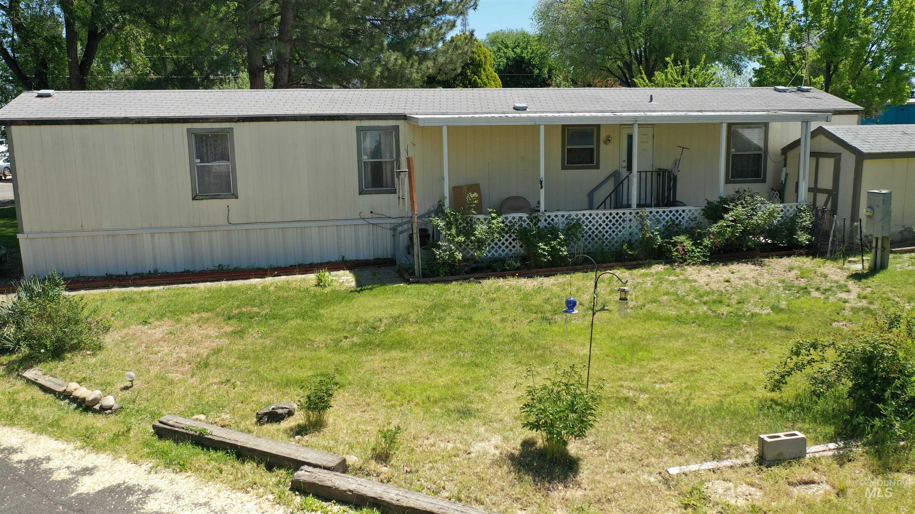 15881 Purple Sage Rd Property Photo 1