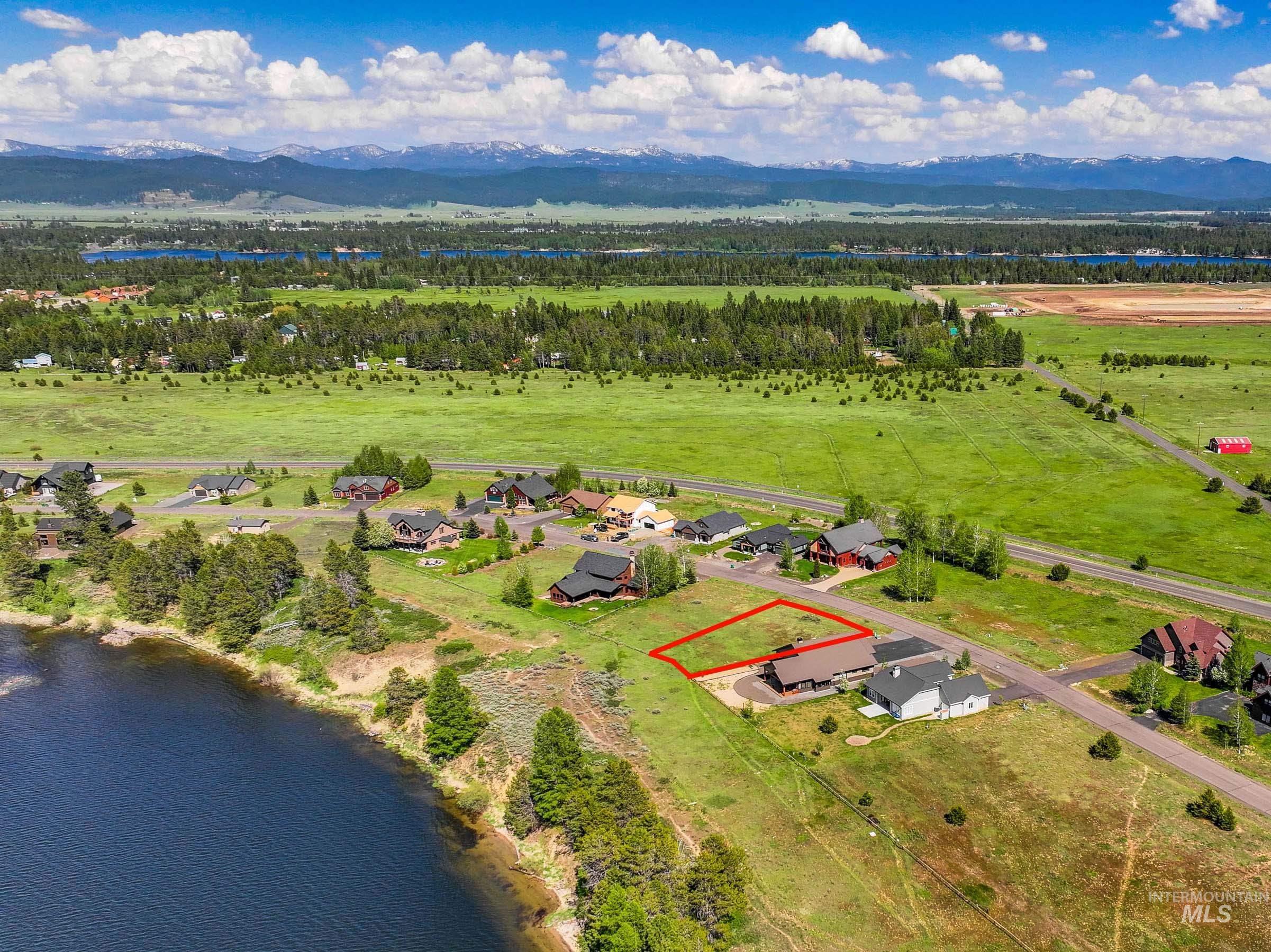 13117 Hawks Bay Road Property Photo 6