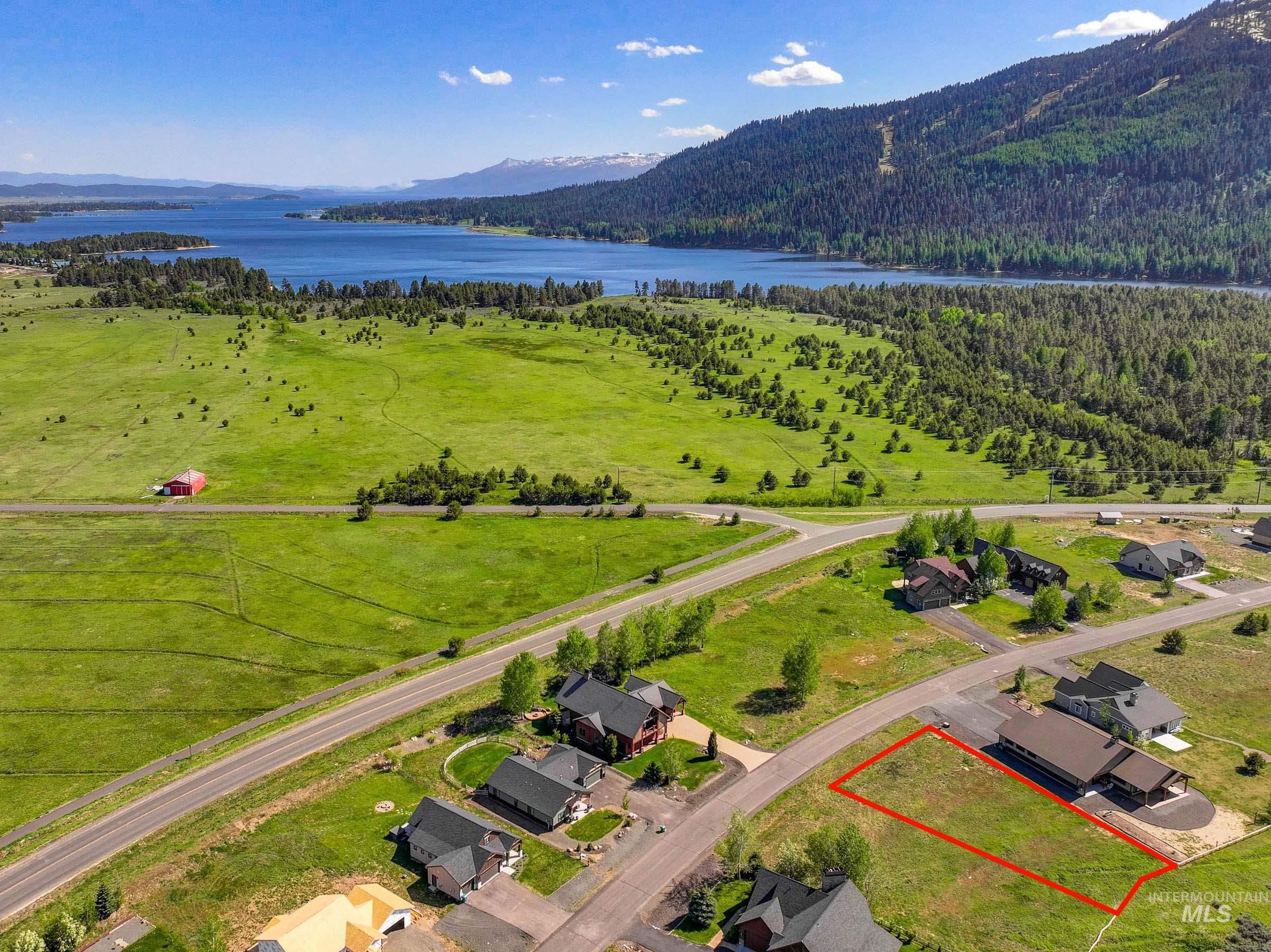 13117 Hawks Bay Road Property Photo 8