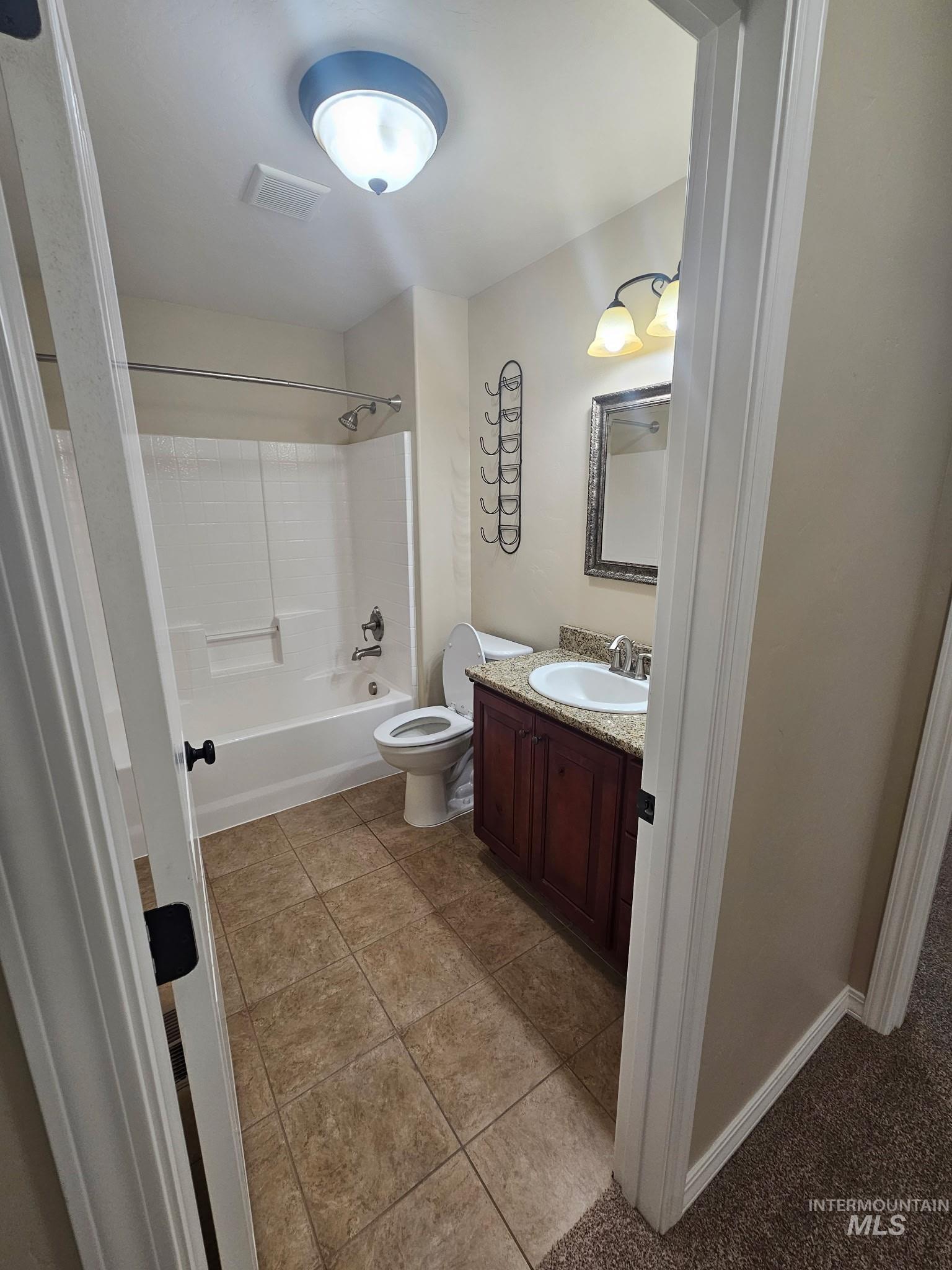 805 Woodland Property Photo 11