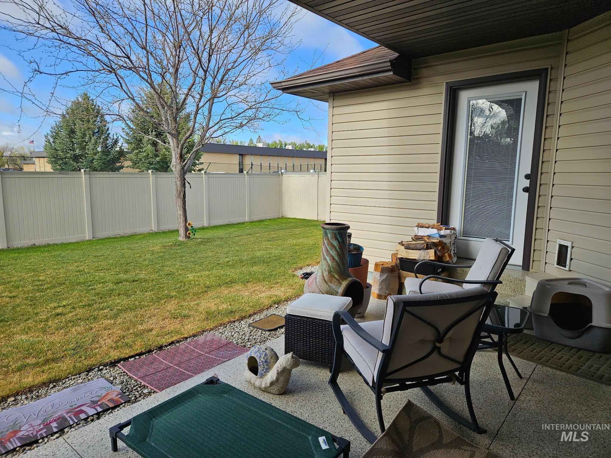 805 Woodland Property Photo 16