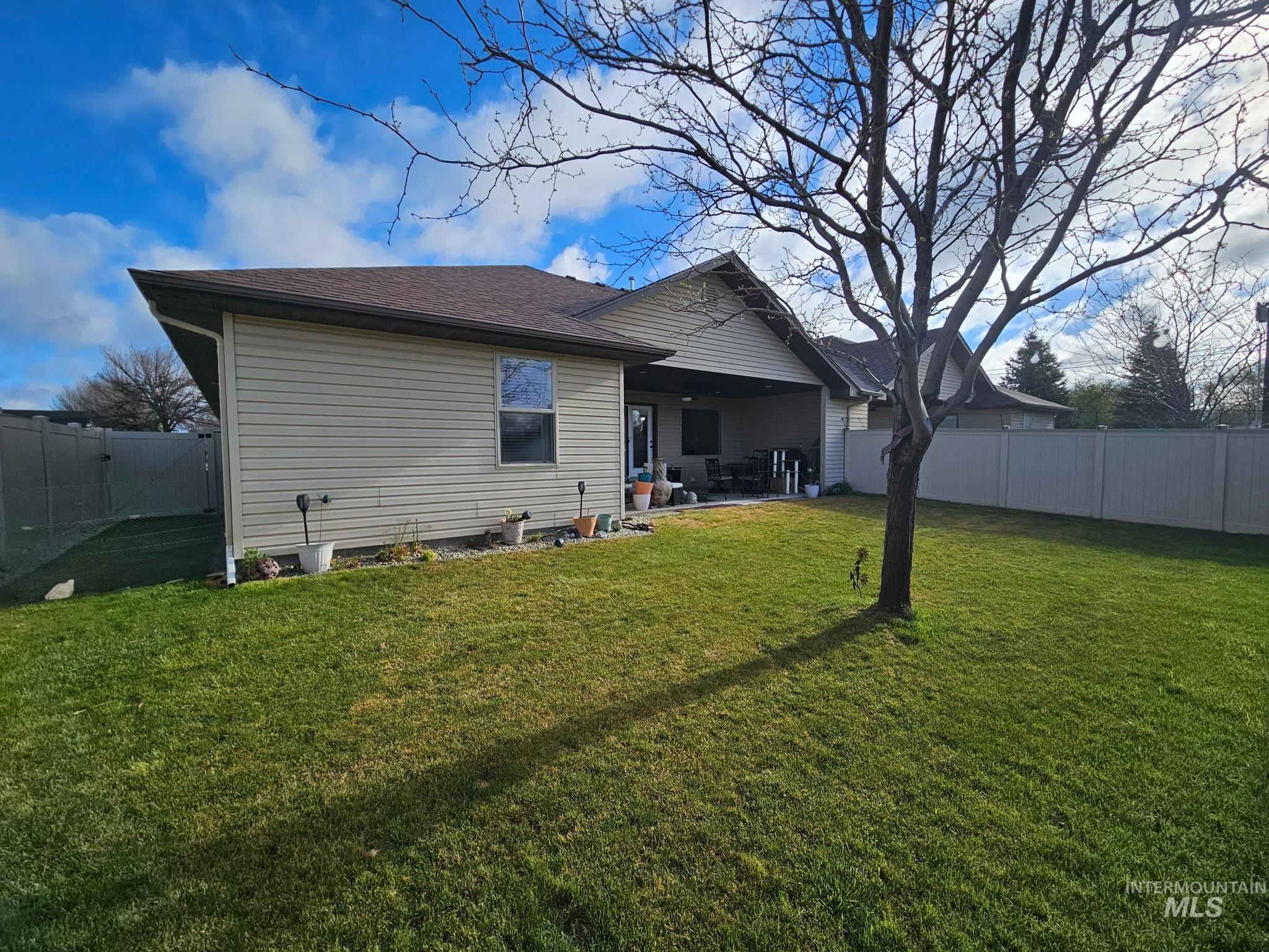 805 Woodland Property Photo 17