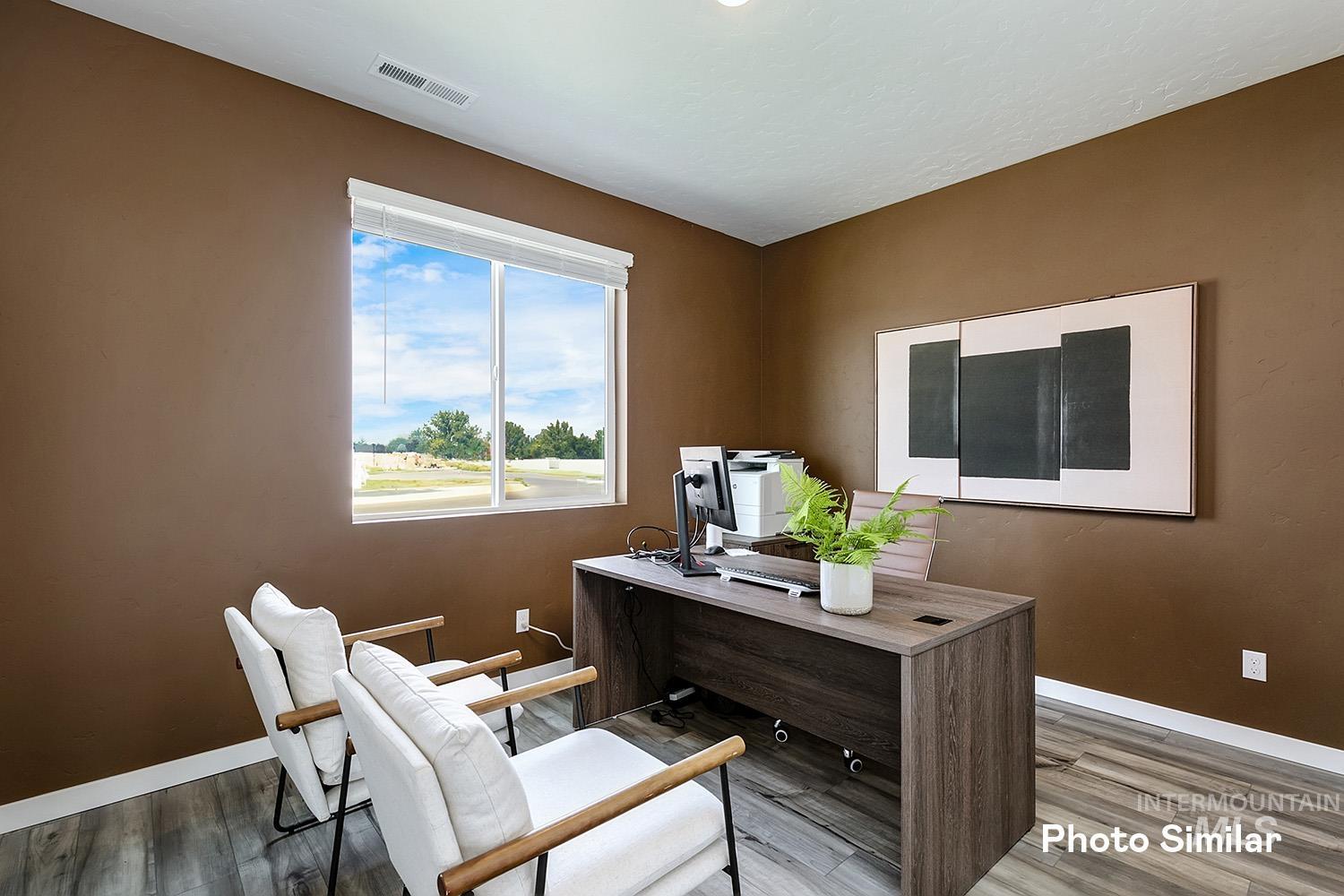 9082 W Happy Day Dr Property Photo 5