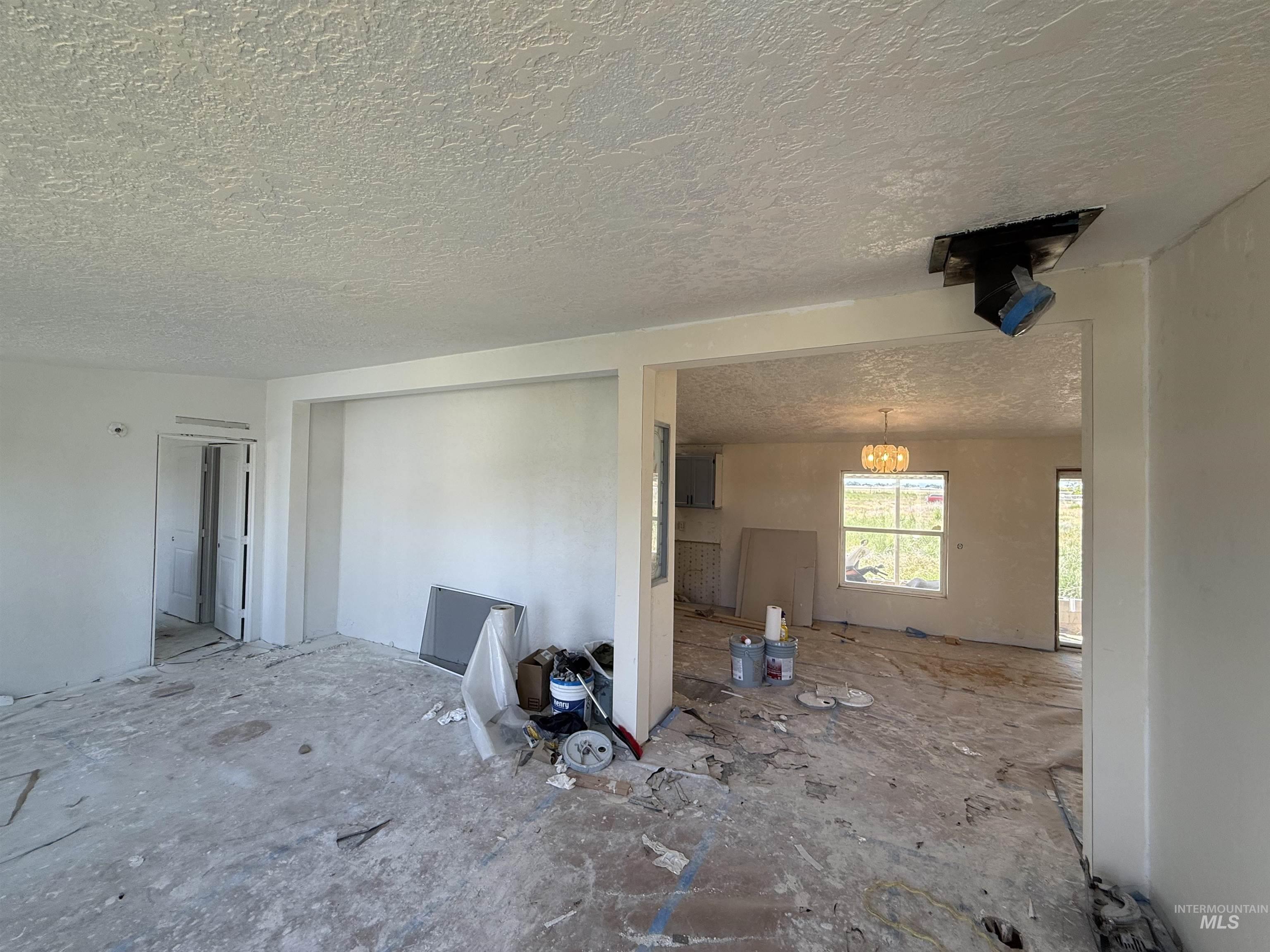 15311 Lake Shore Dr. Property Photo 4