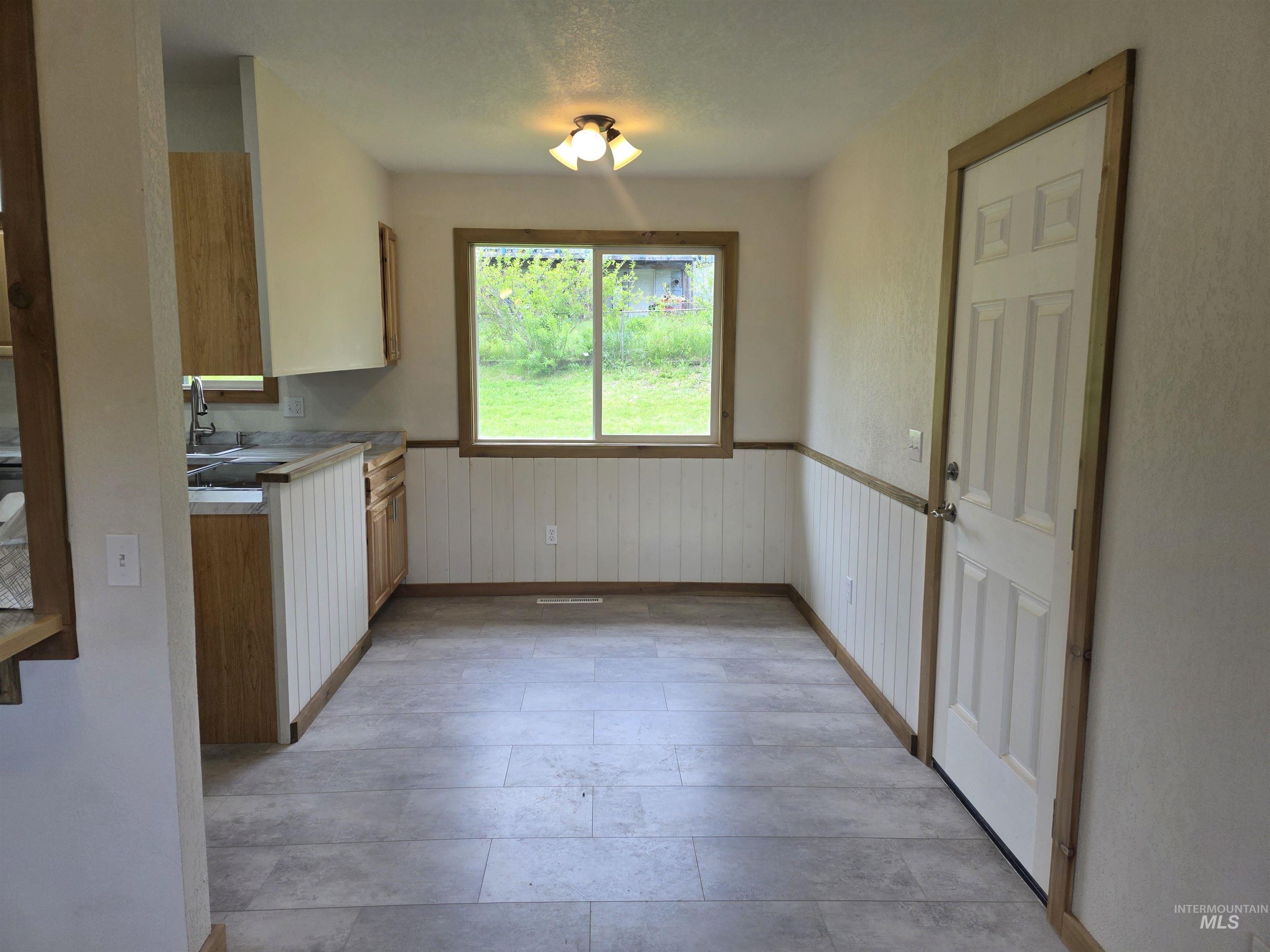 310 Fir Rd Property Photo 15